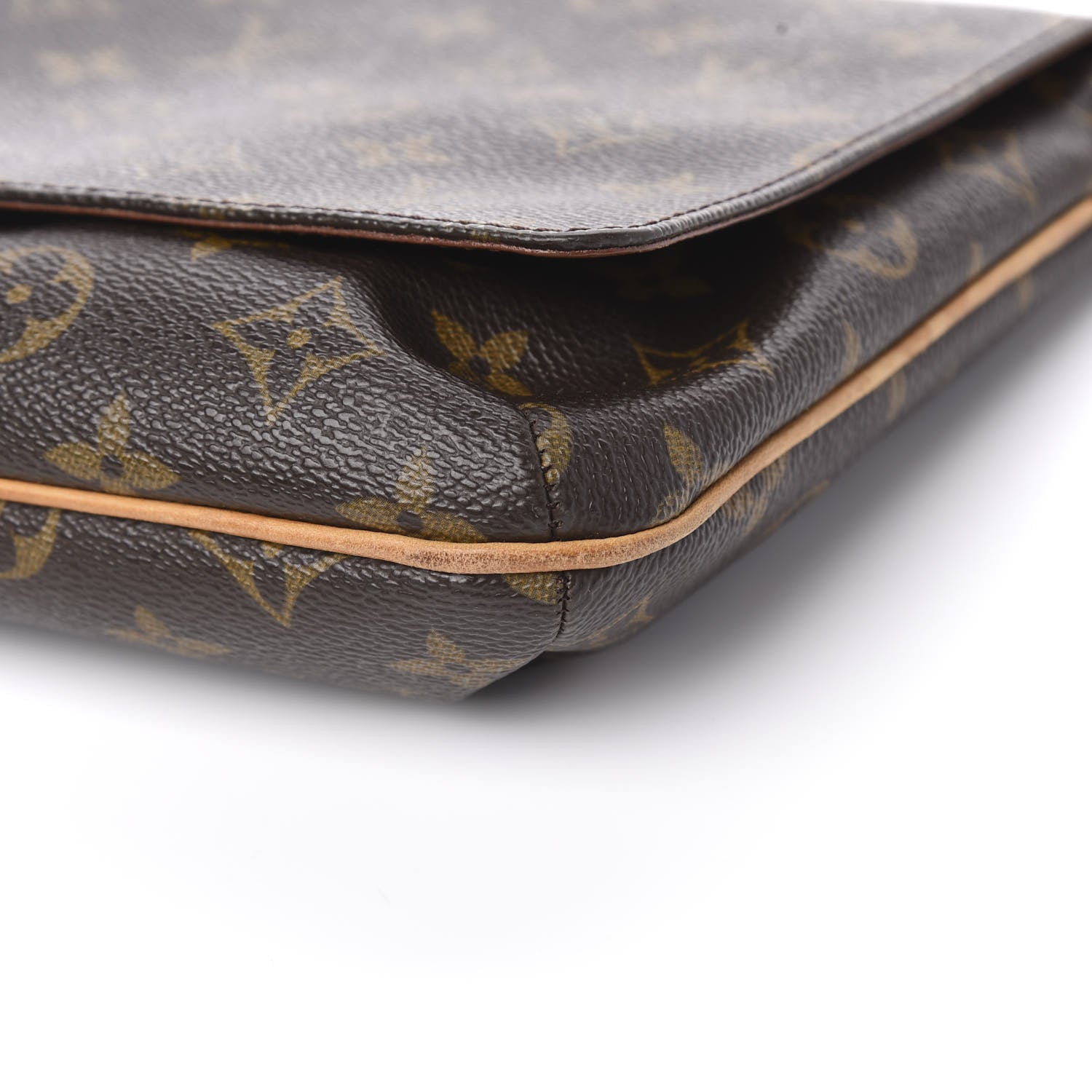 Louis Vuitton Monogram Musette Tango 8 of 11