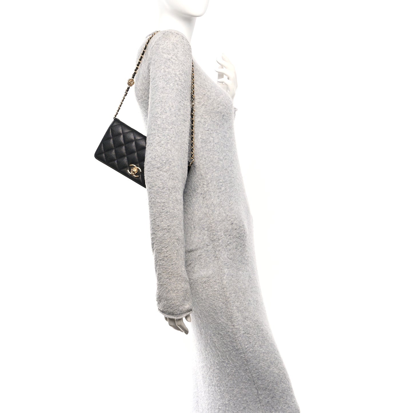 Caviar Quilted Camellia Clutch With Chain Black