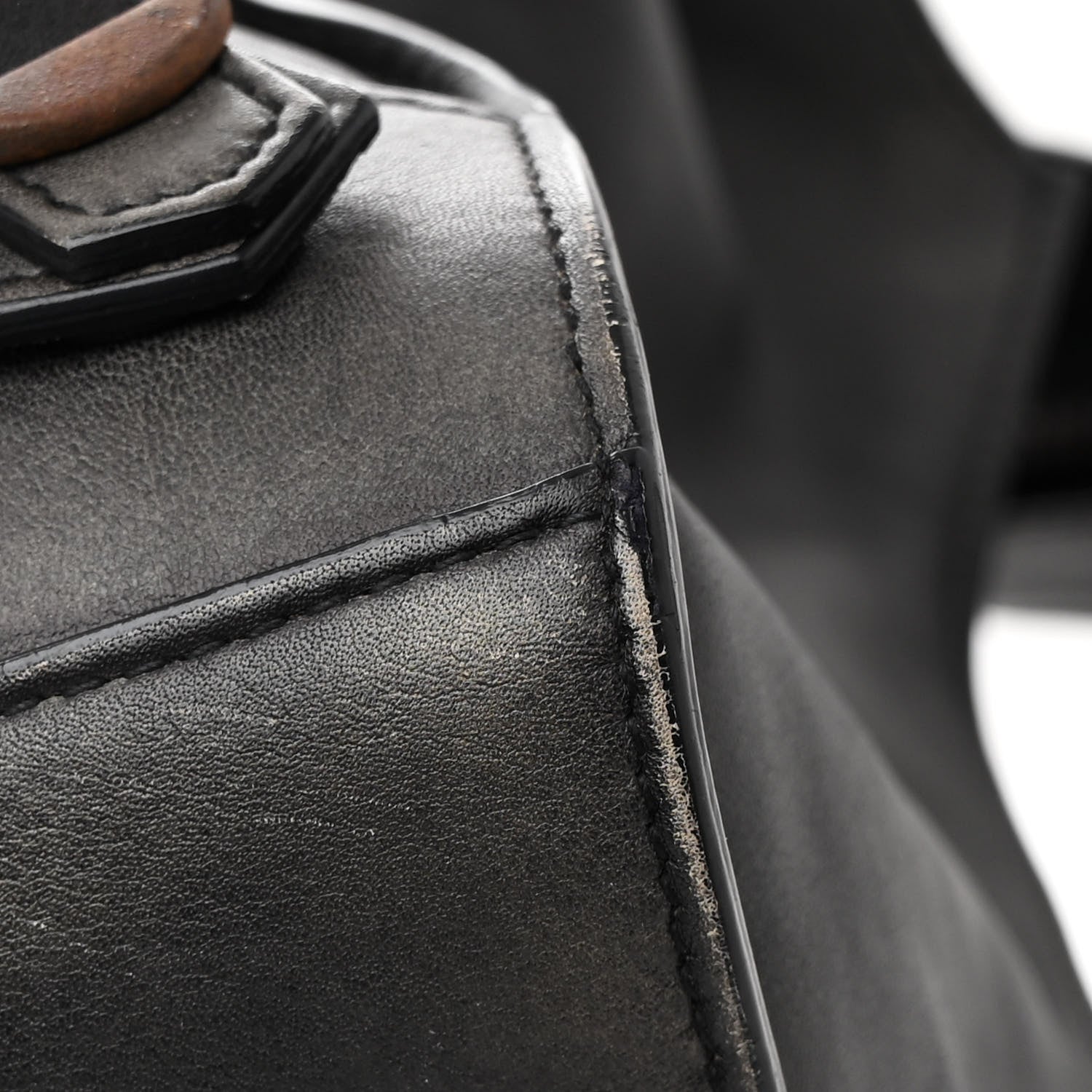 Balenciaga Used Calfskin Rust Hardware Large Top Handle Bag Black 10 of 14