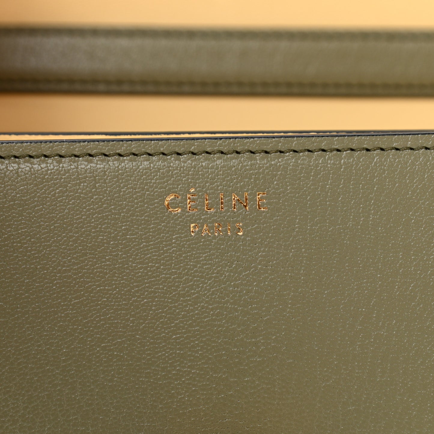 Goatskin Classic Box Medium Flap Bag Army Green