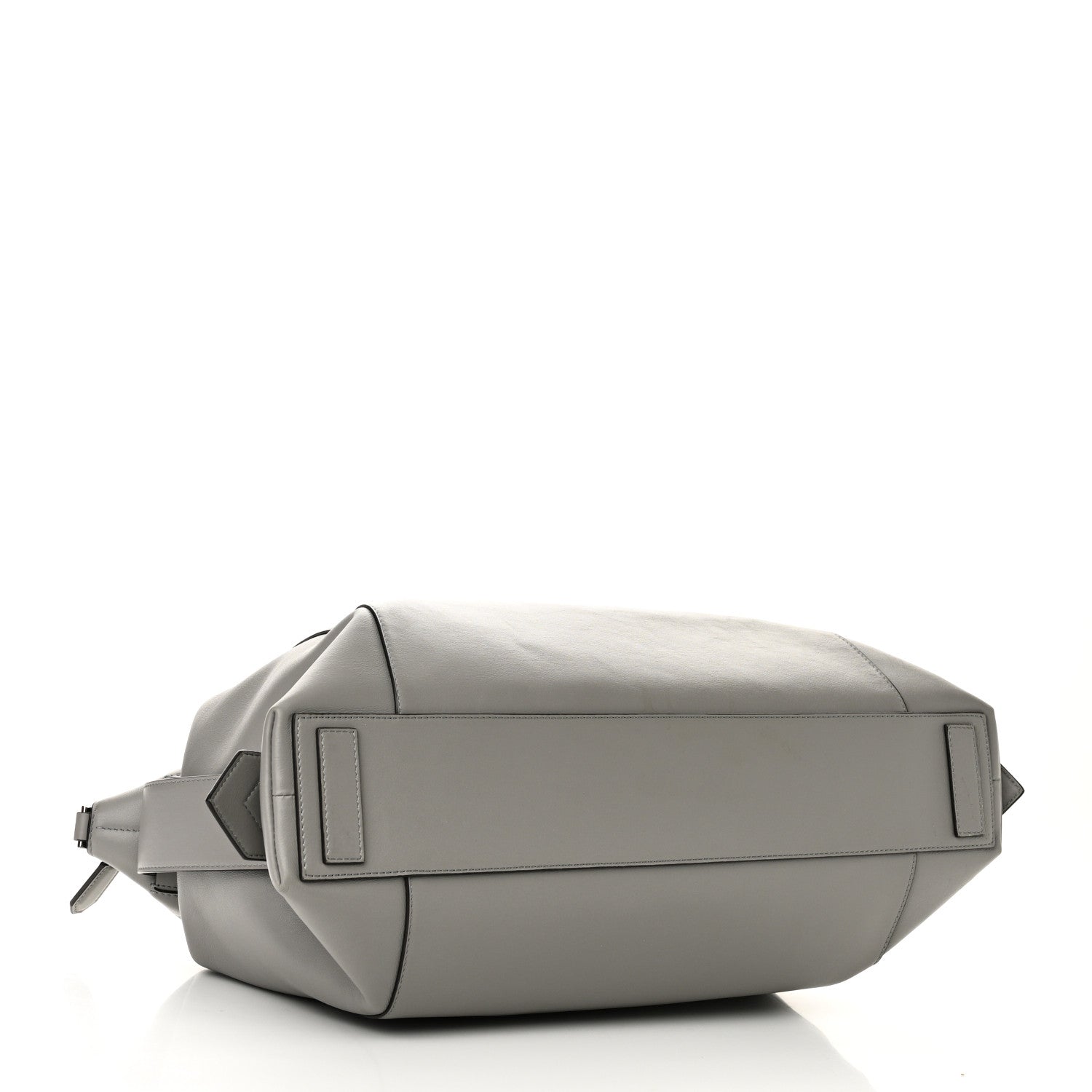 Givenchy Soft Calfskin Medium Soft Antigona Pearl Grey 4 of 9