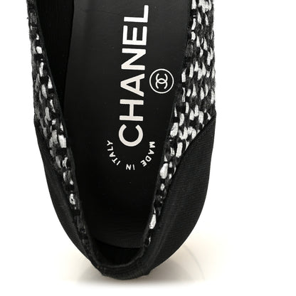 Chanel Tweed Grosgrain Chain Cap Toe Low Heel Pumps 37 Silver Grey Black 7 of 9