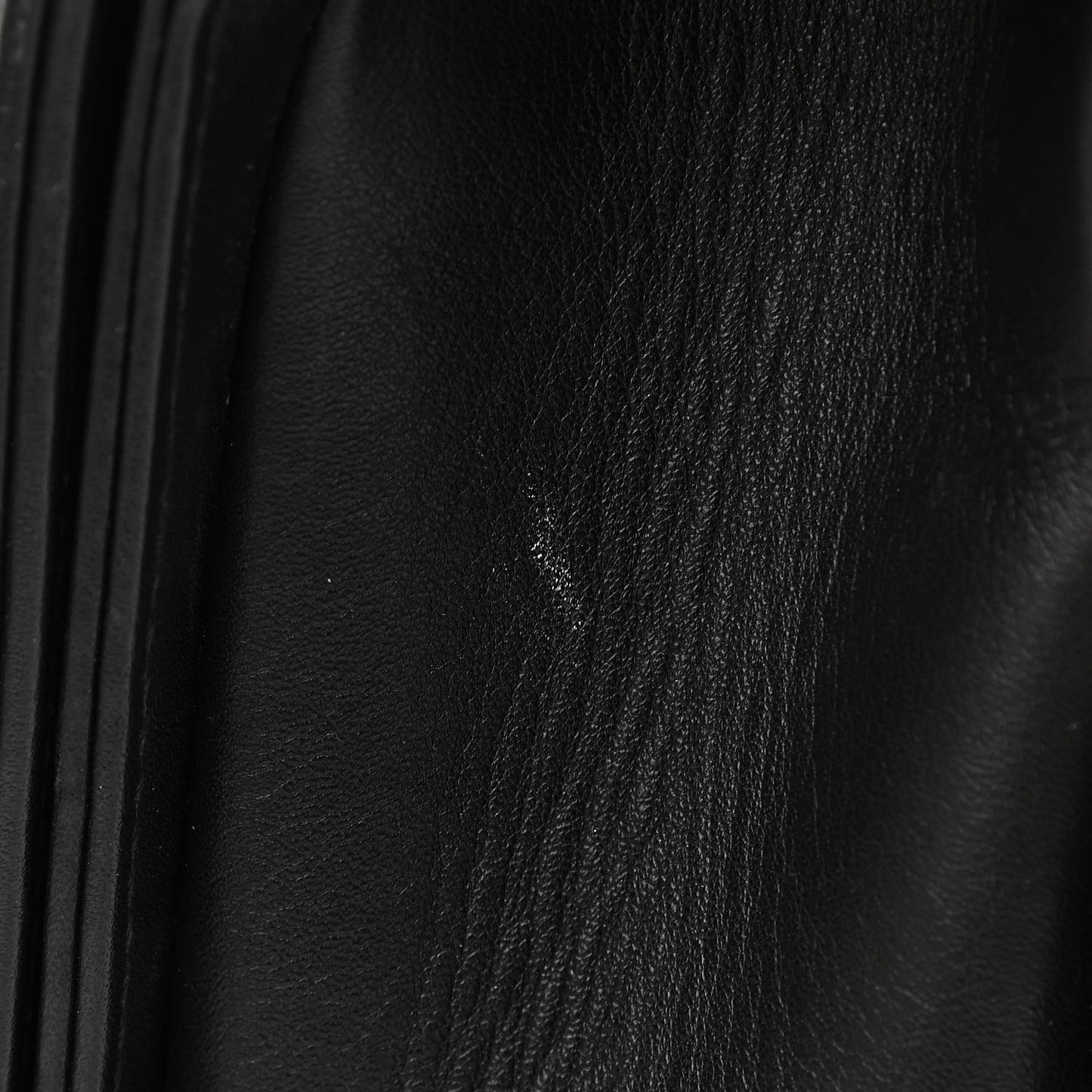 Lambskin Quilted Medium Boy Flap Black
