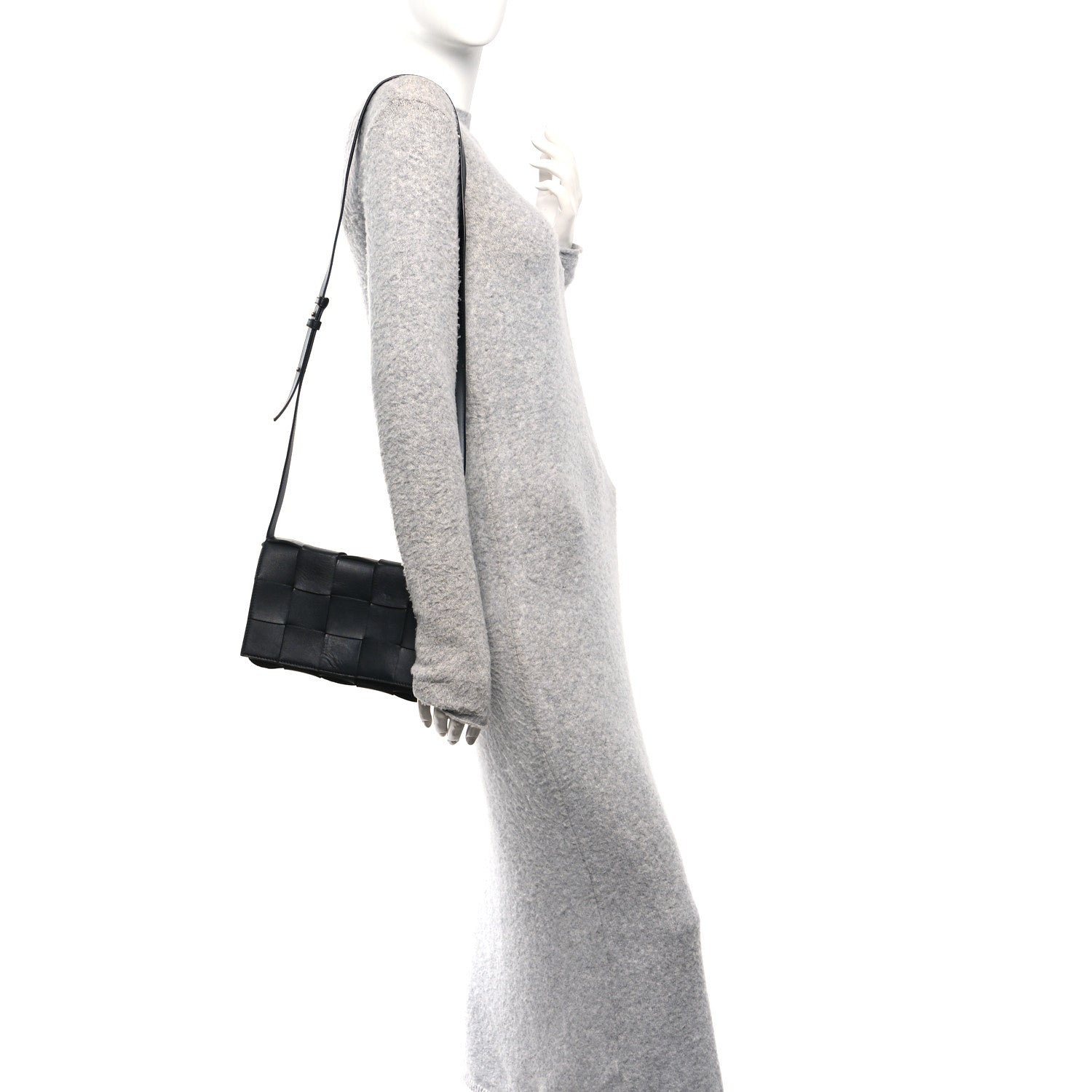 Bottega Veneta Lambskin Maxi Intrecciato Cassette Crossbody Bag Black 2 of 12