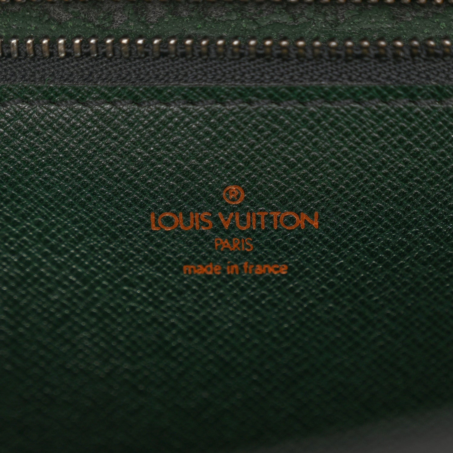 Louis Vuitton Epi Pochette Trapeze Black 6 of 12