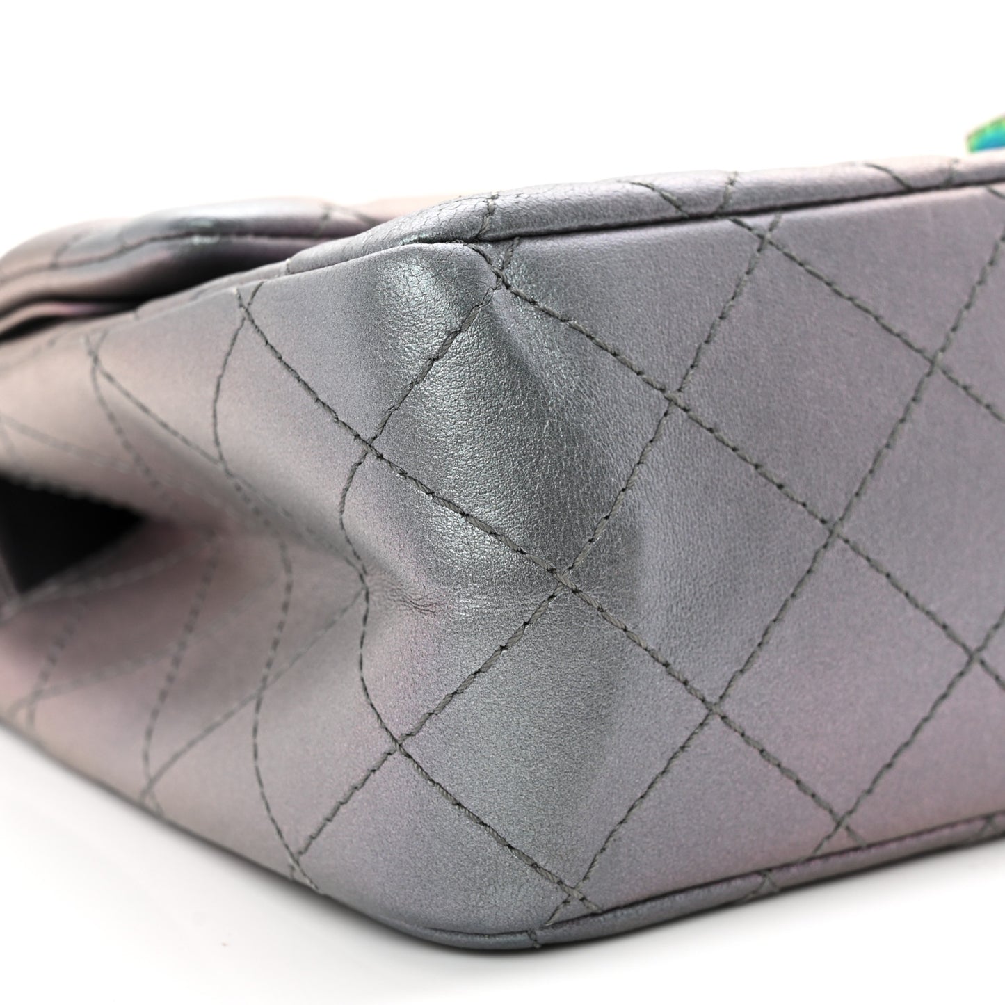 Iridescent Lambskin Quilted 2.55 Reissue 226 Flap Light Purple