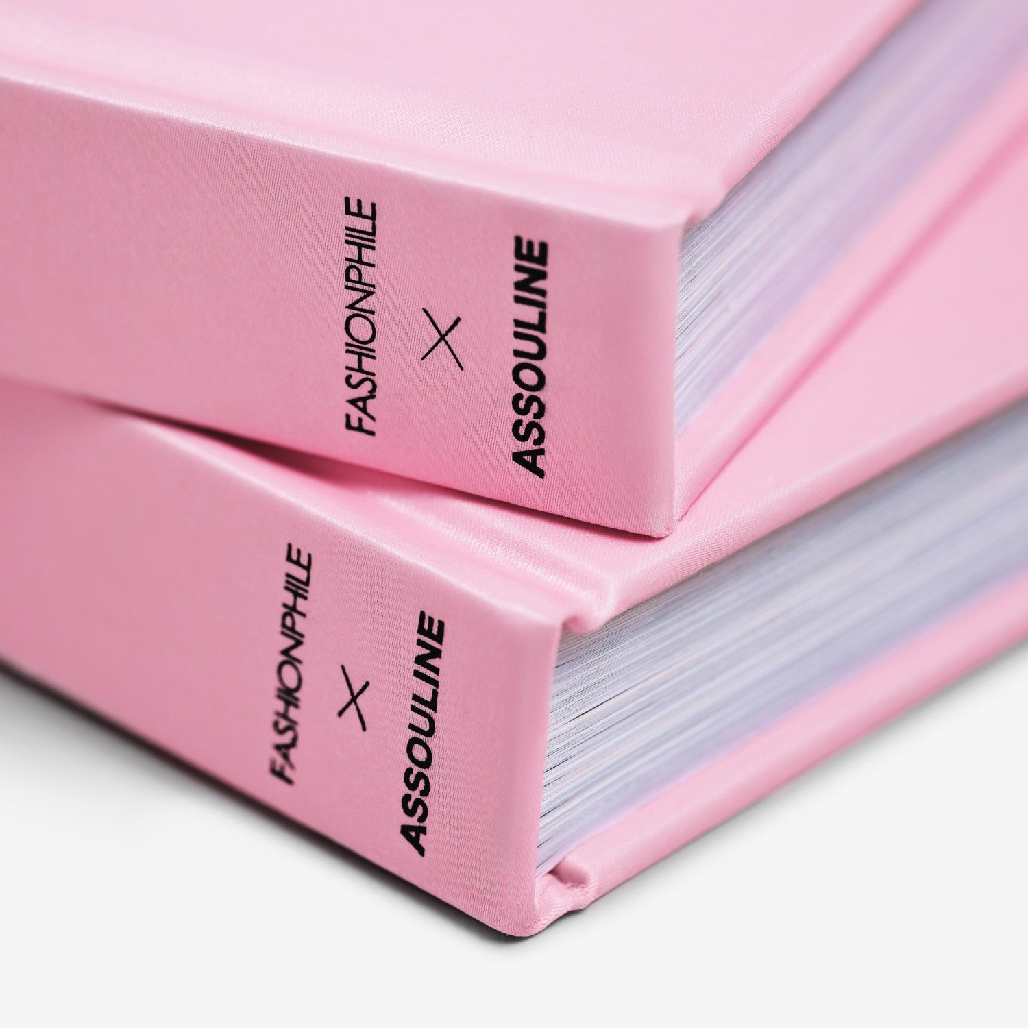 FASHIONPHILE The Book of Iconic Bags 1711094