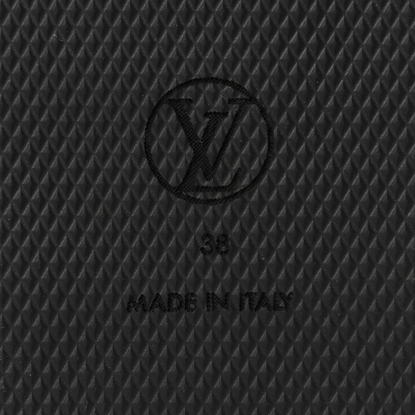 Lambskin Sunset Comfort Flat Sandals 38 Black