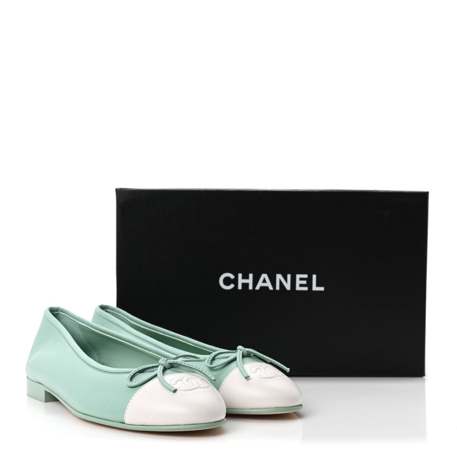 Chanel Lambskin CC Cap Toe Ballerina Flats 37 Light Green White 10 of 10