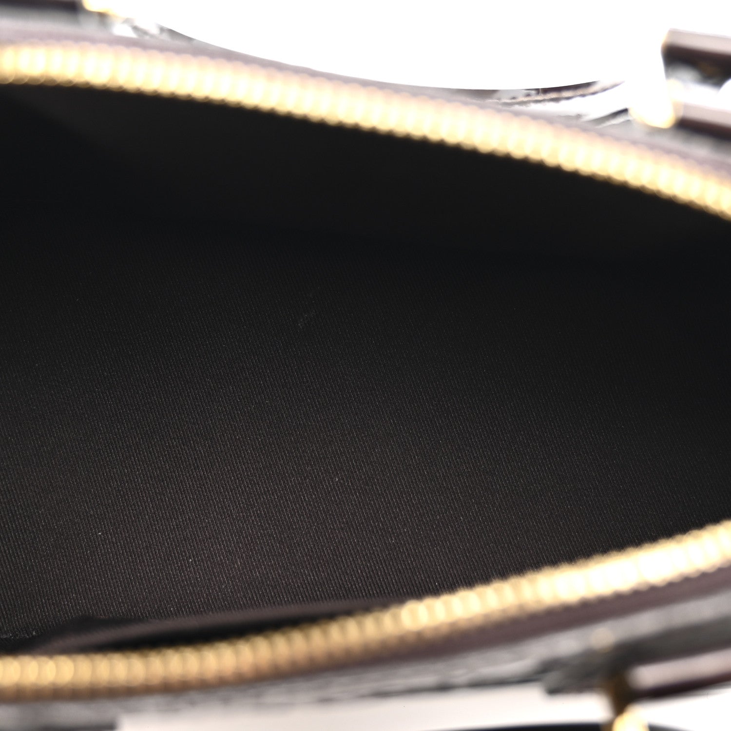 Louis Vuitton Vernis Alma BB Amarante 5 of 10