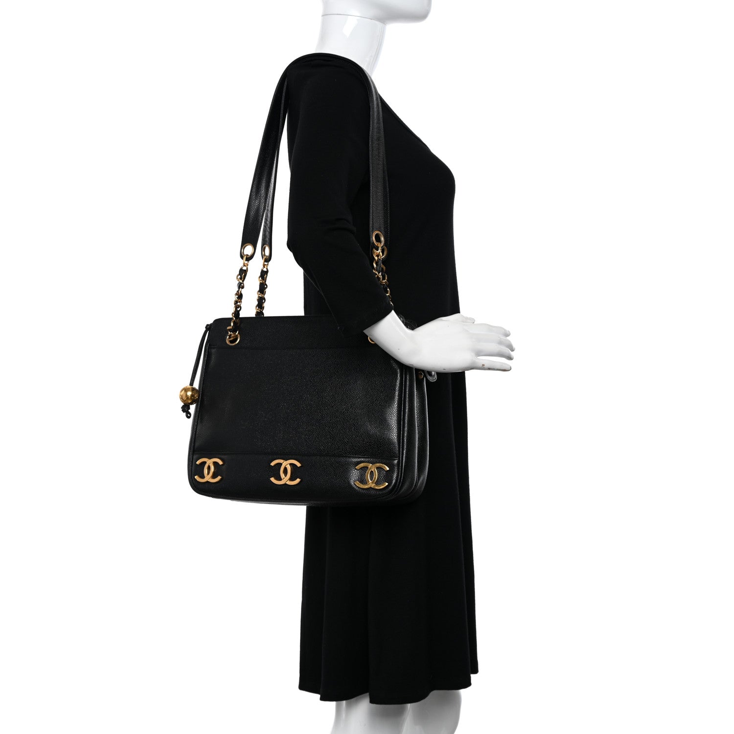 Chanel Caviar CC Shoulder Bag Black 2 of 10