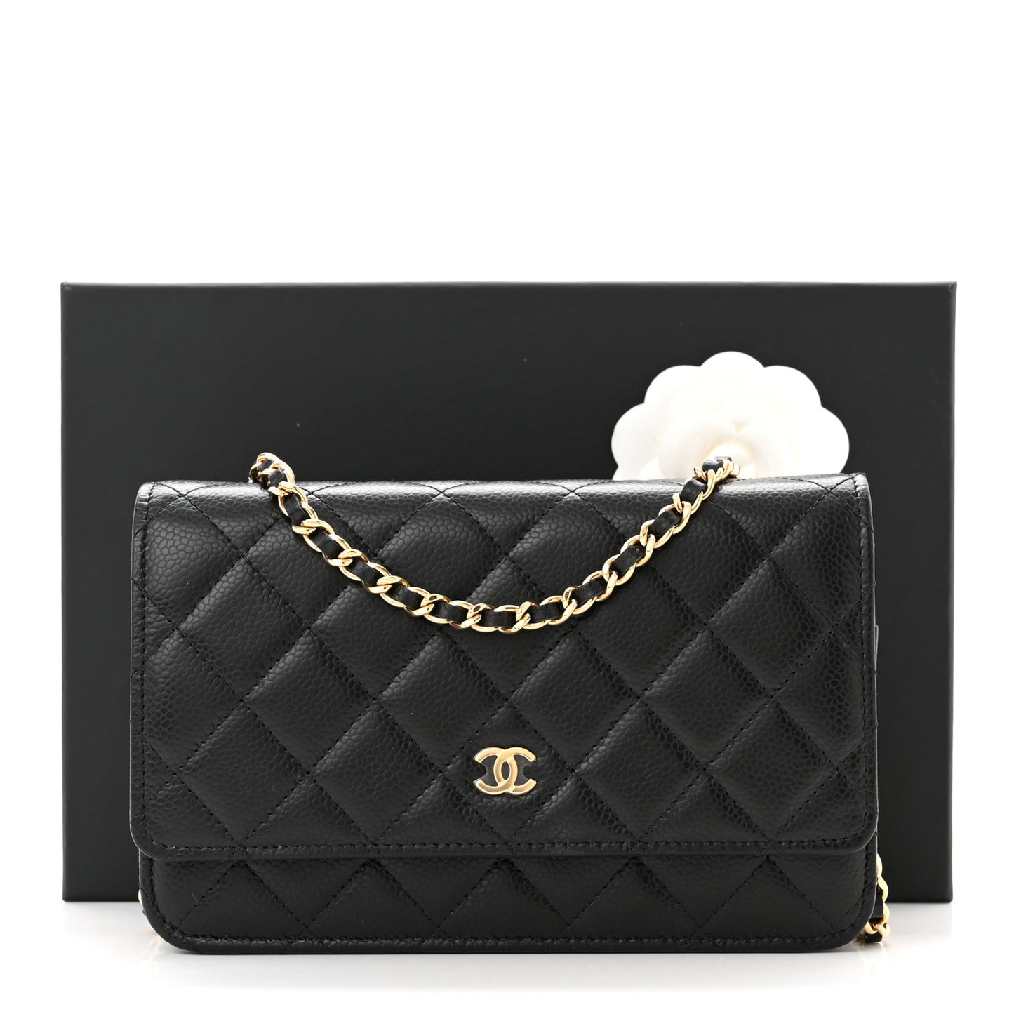 Caviar Quilted Wallet on Chain WOC Black