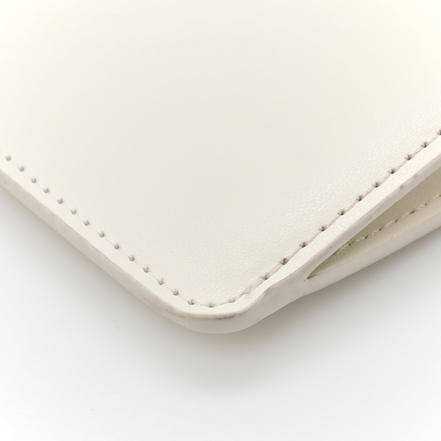 Smooth Calfskin Sunglasses Pouch White