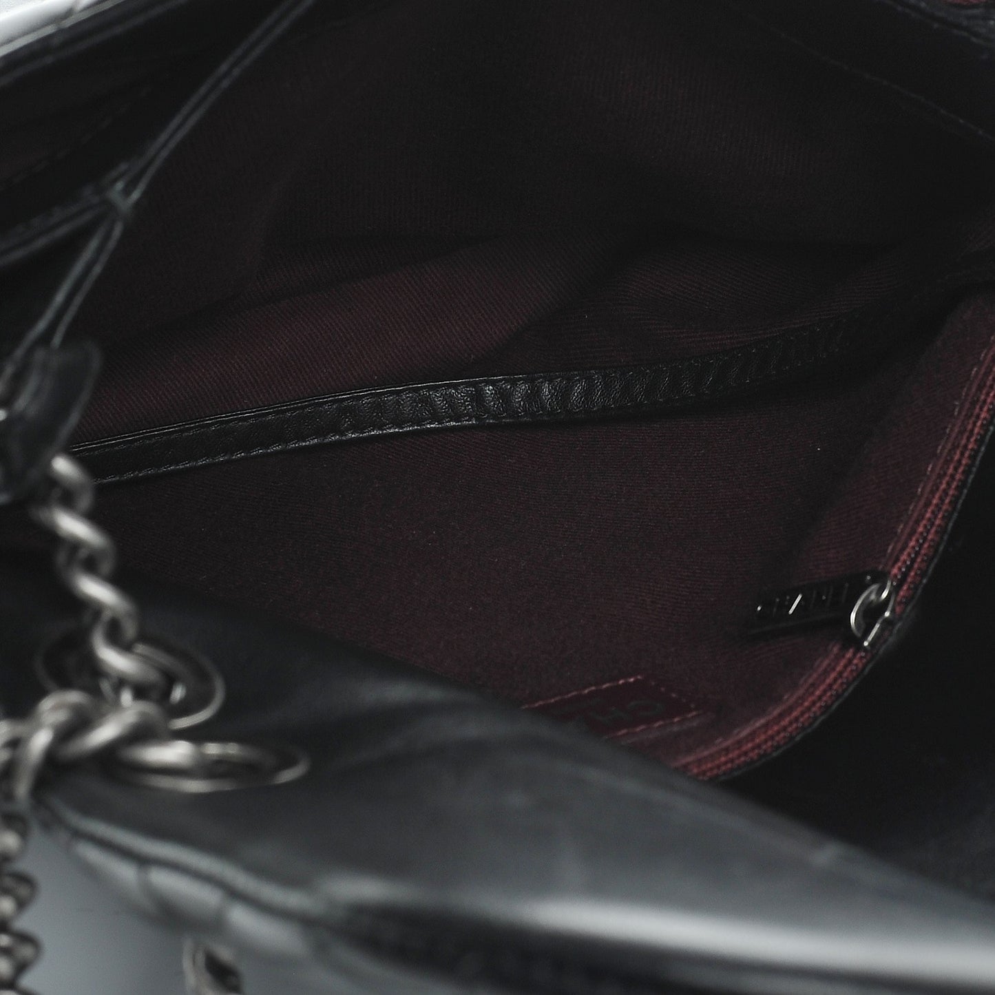 Lambskin Quilted Large Daily Supple Flap Black