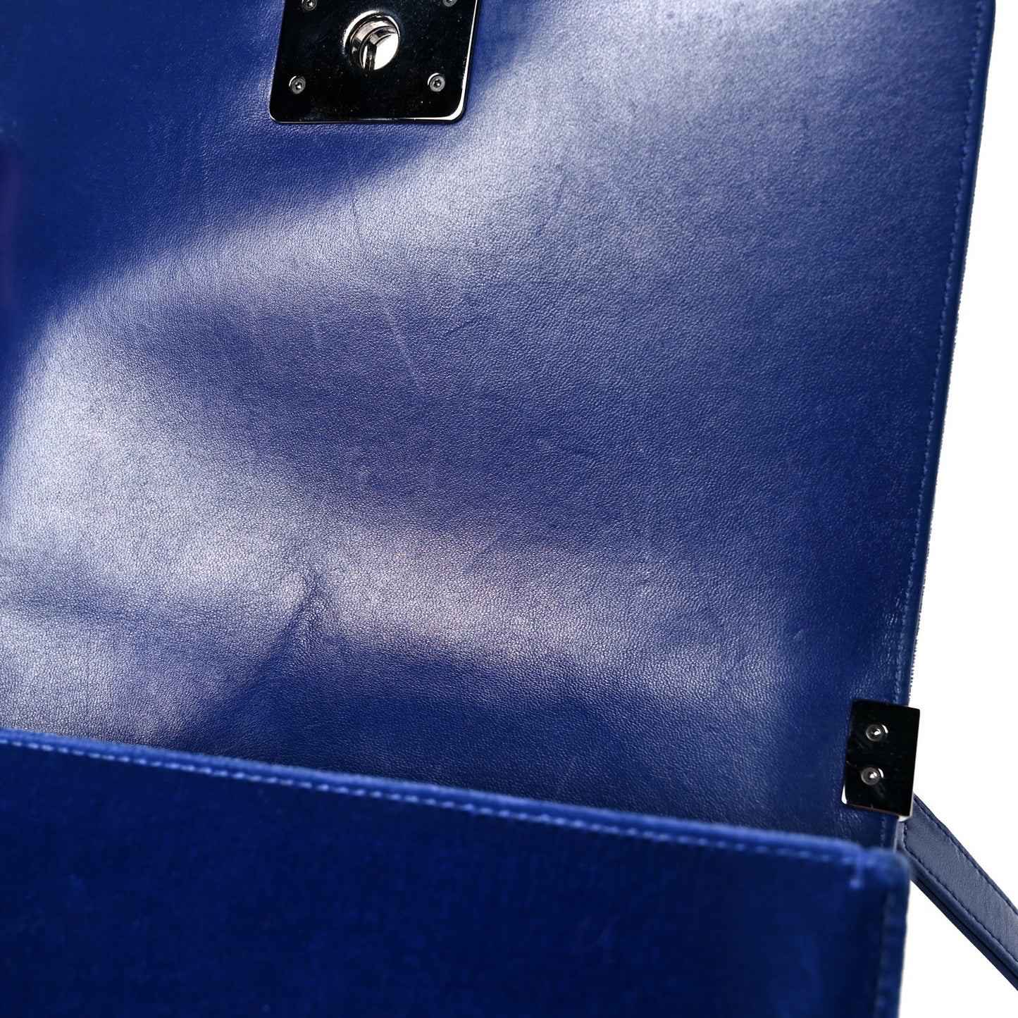 Velvet Quilted Medium Boy Flap Blue