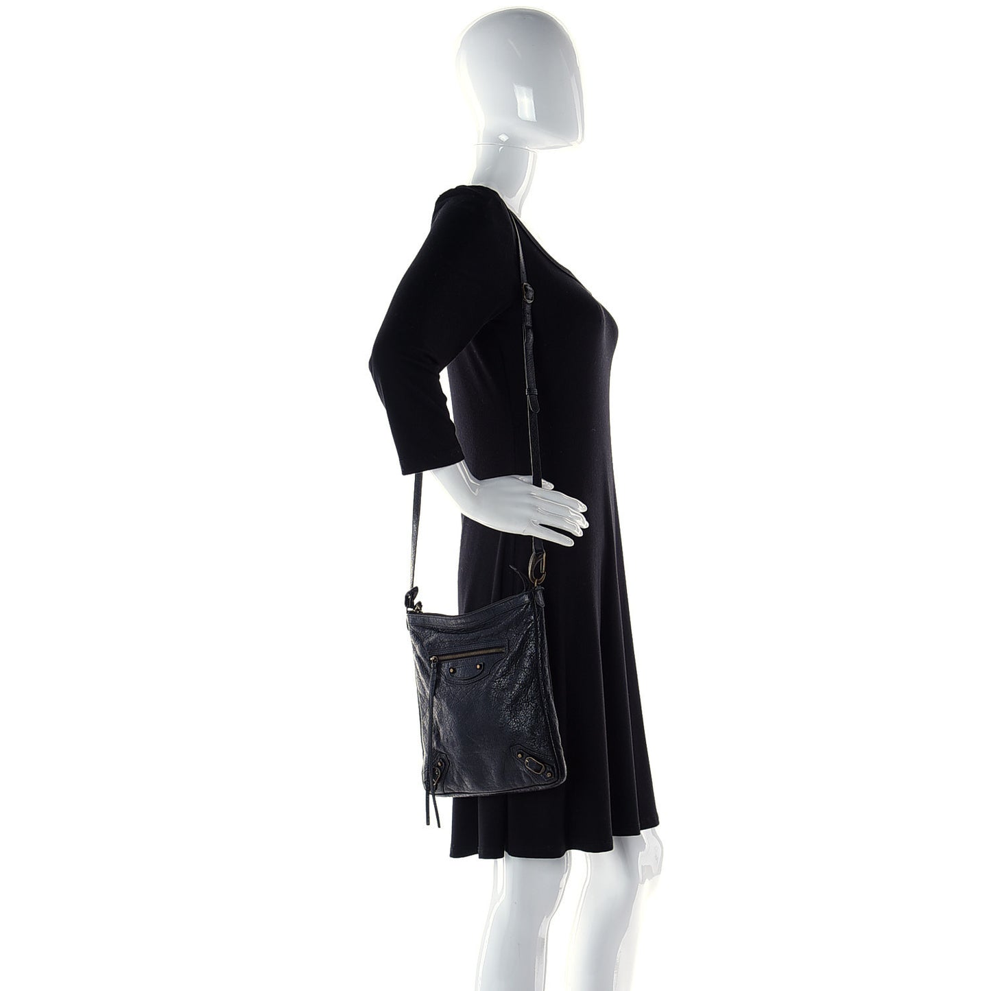 Agneau Classic Hardware Flat Crossbody Black