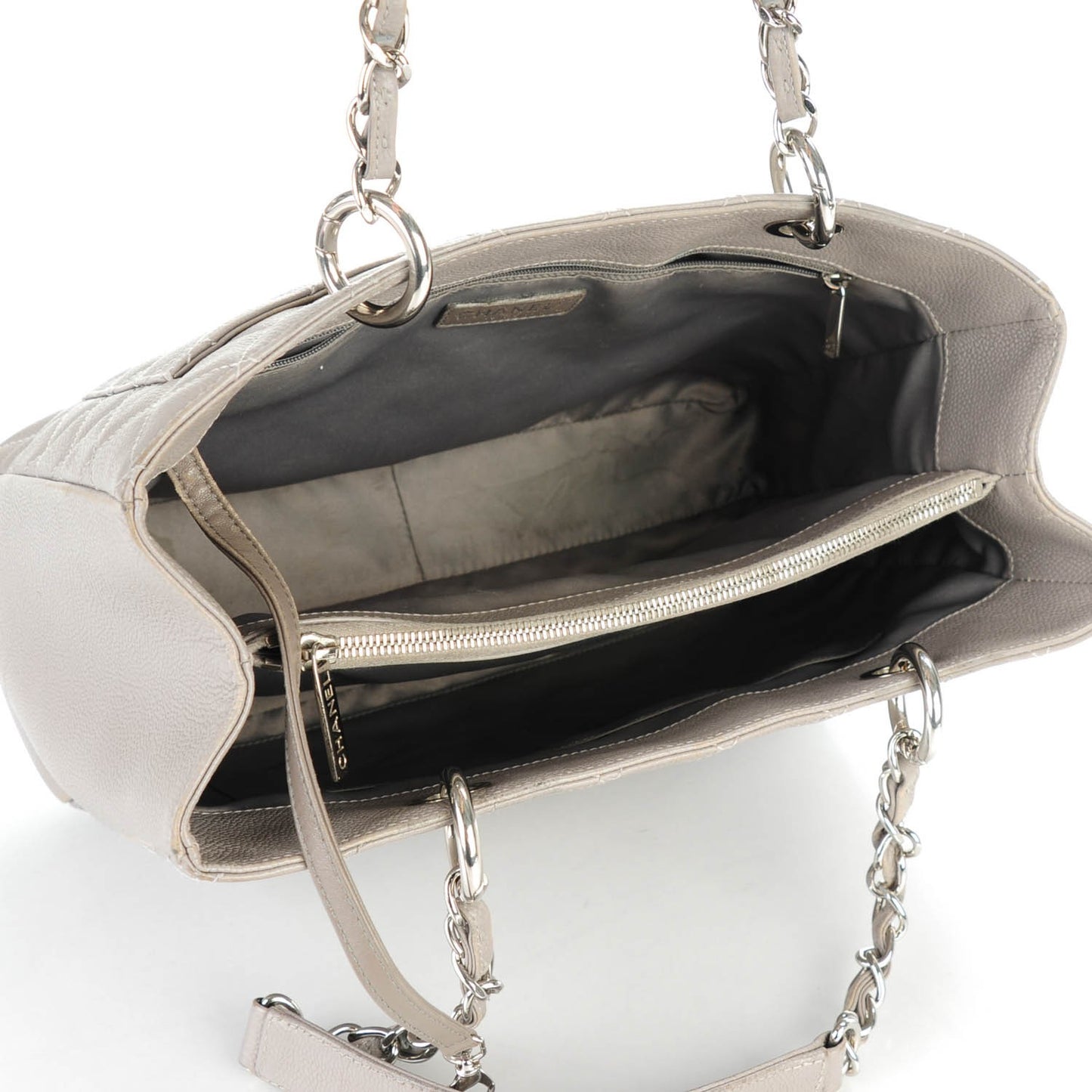 Caviar Quilted Grand Shopping Tote GST Light Grey