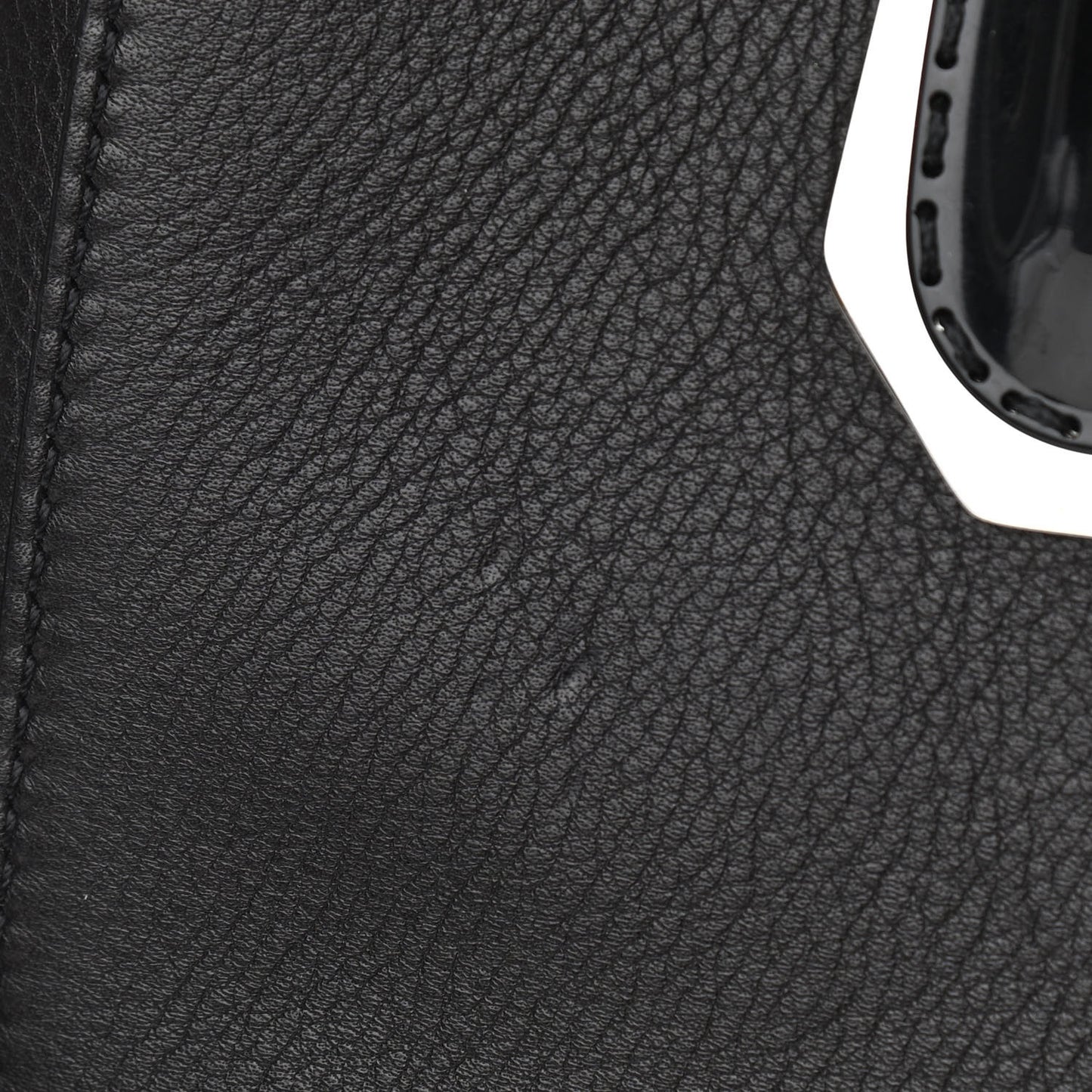Sugar Goatskin Kenya Metal Medium Antigona Black