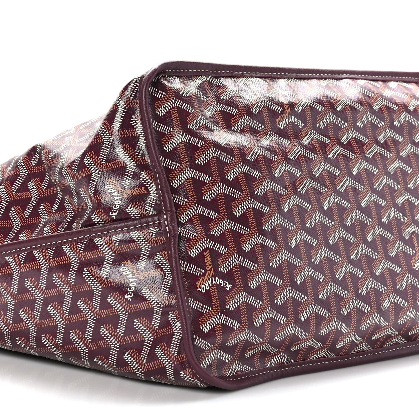 Goyardine Reversible Anjou GM Burgundy