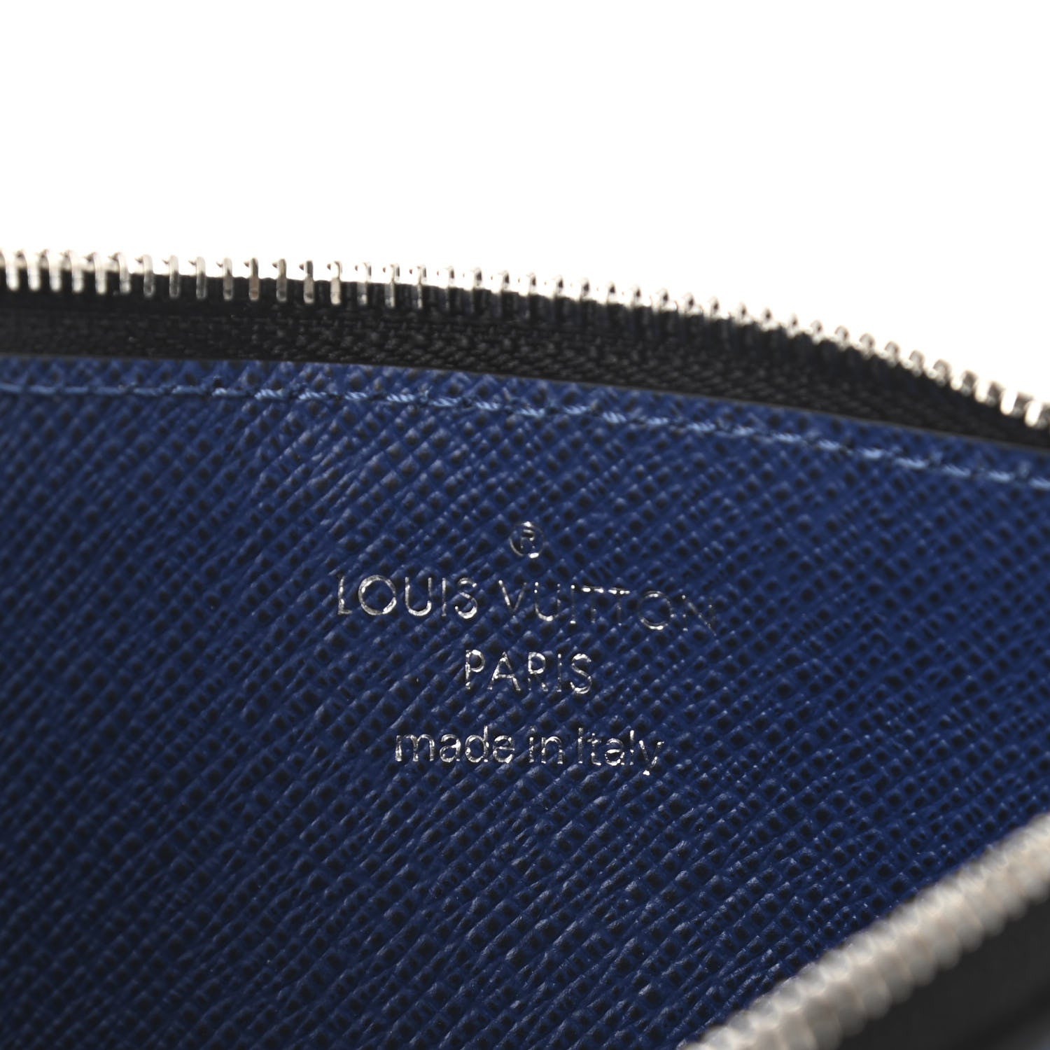 Louis Vuitton Monogram Taiga Coin Card Holder Cobalt 6 of 7
