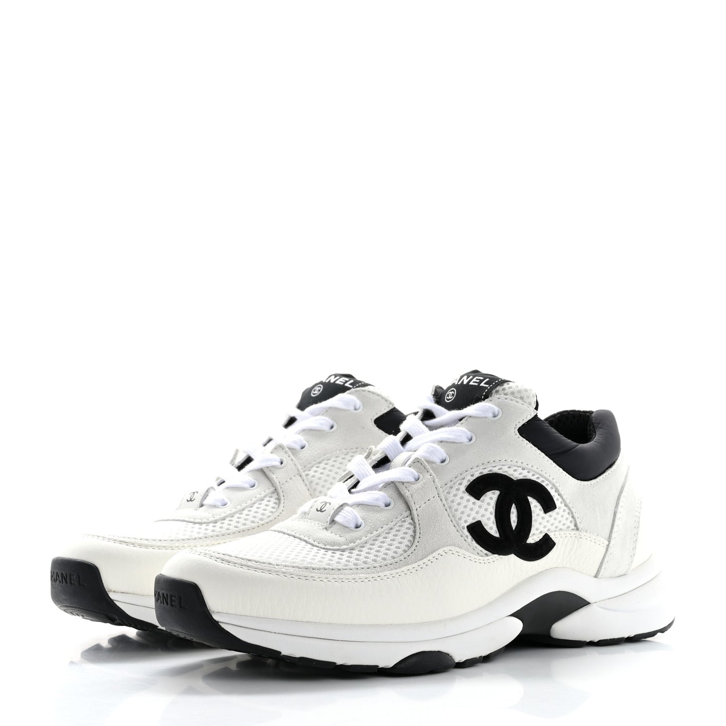 Mesh Suede Calfskin Grained Calfskin Womens CC Sneakers 39 White Black