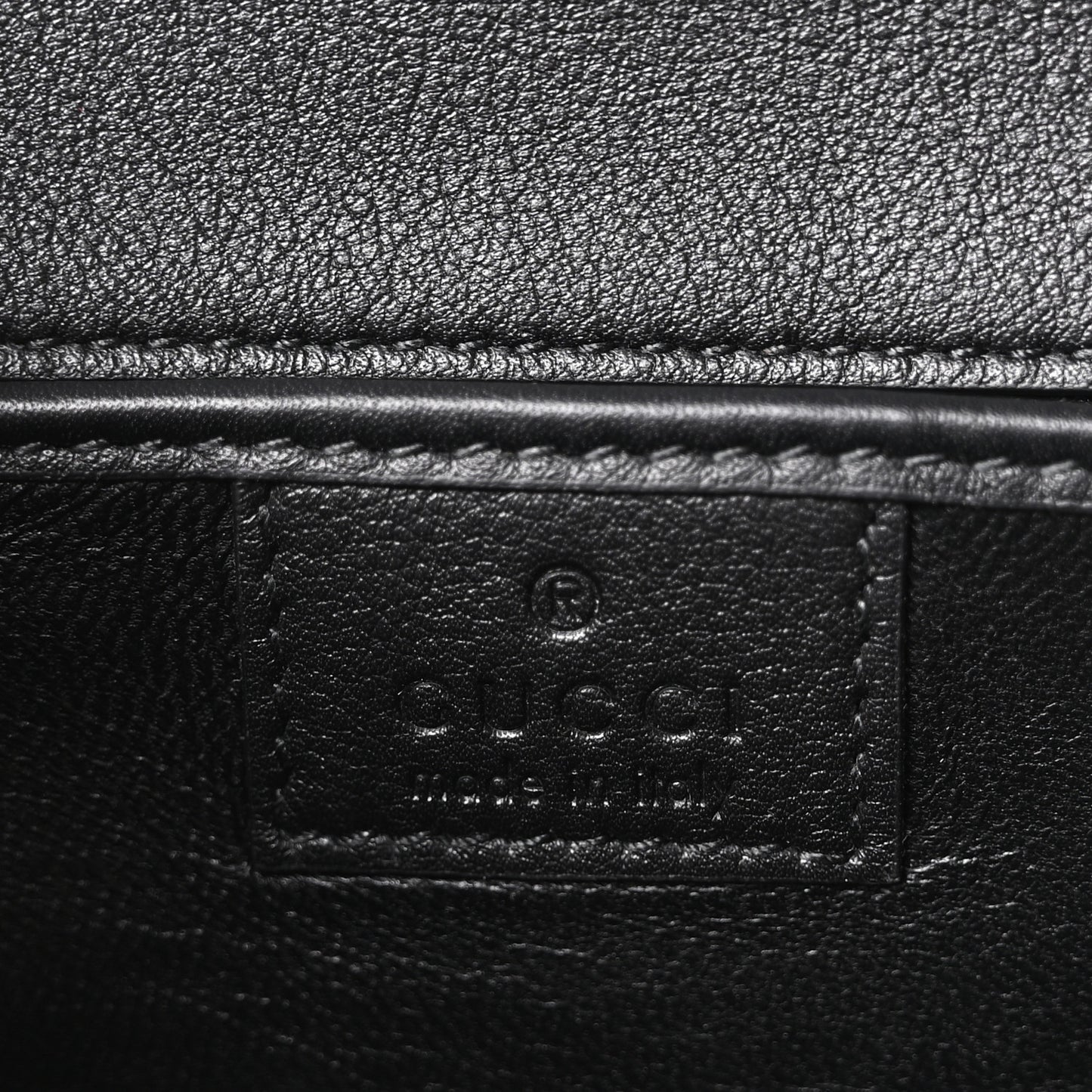Shiny Polished Calfskin Medium Bamboo Diva Black