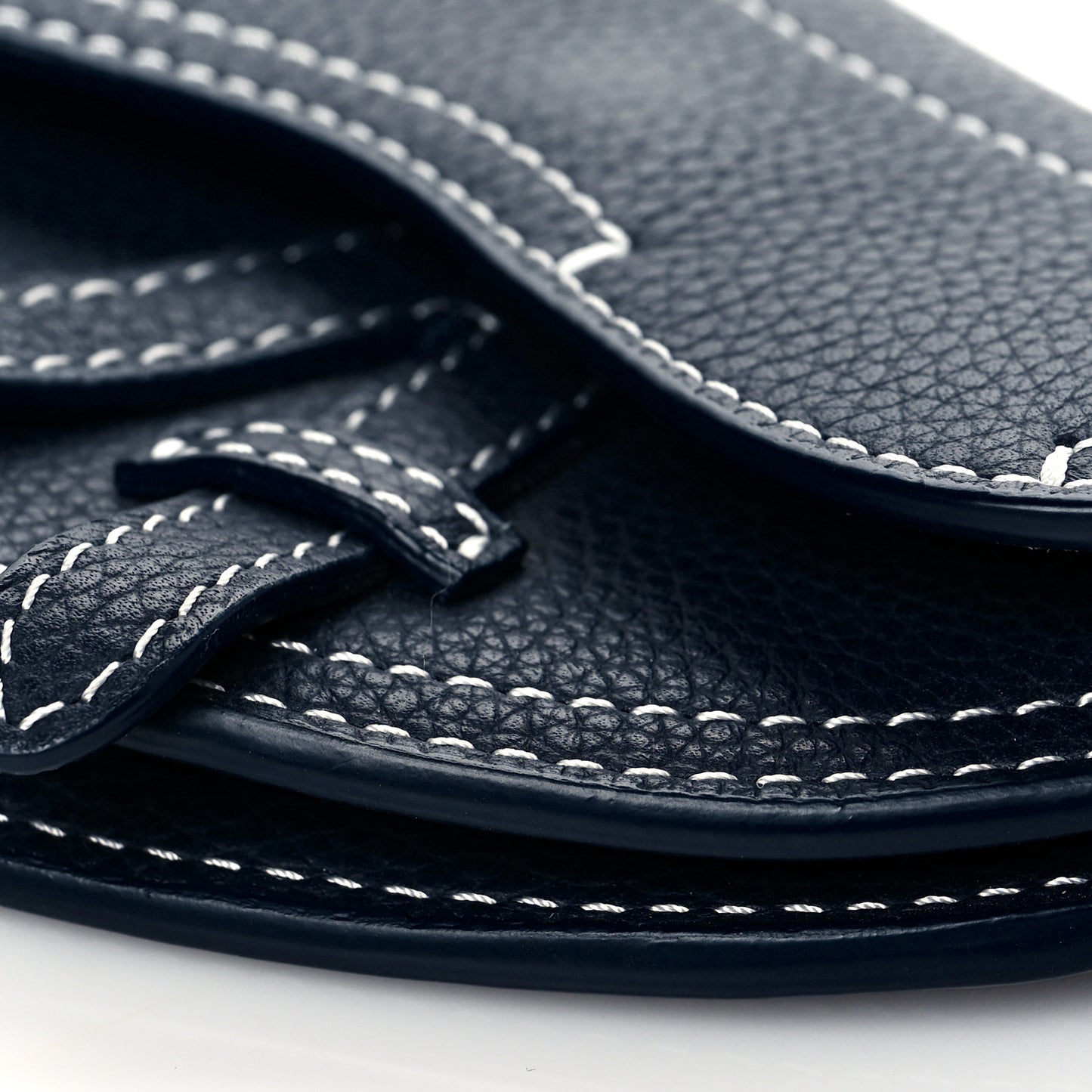 Grained Calfskin Saddle Mini Key Ring Navy Blue