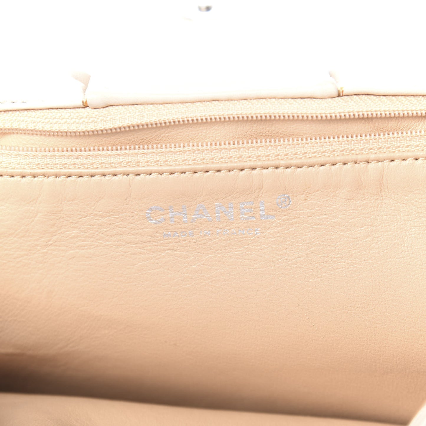 Smooth Calfskin Luxe Ligne Flap Light Beige