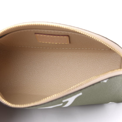Louis Vuitton Monogram Giant Cosmetic Pouch Kaki 4 of 9