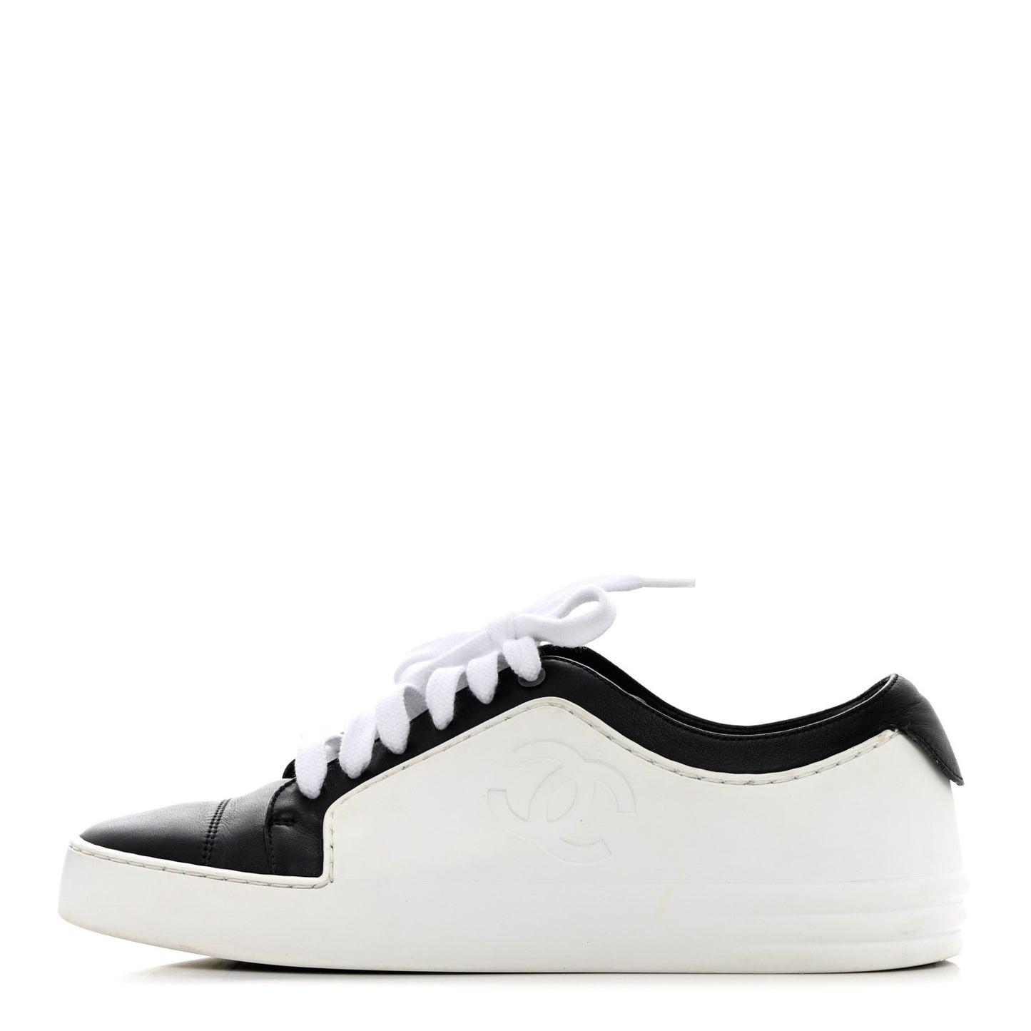 Calfskin Womens CC Sneakers 37 Black White