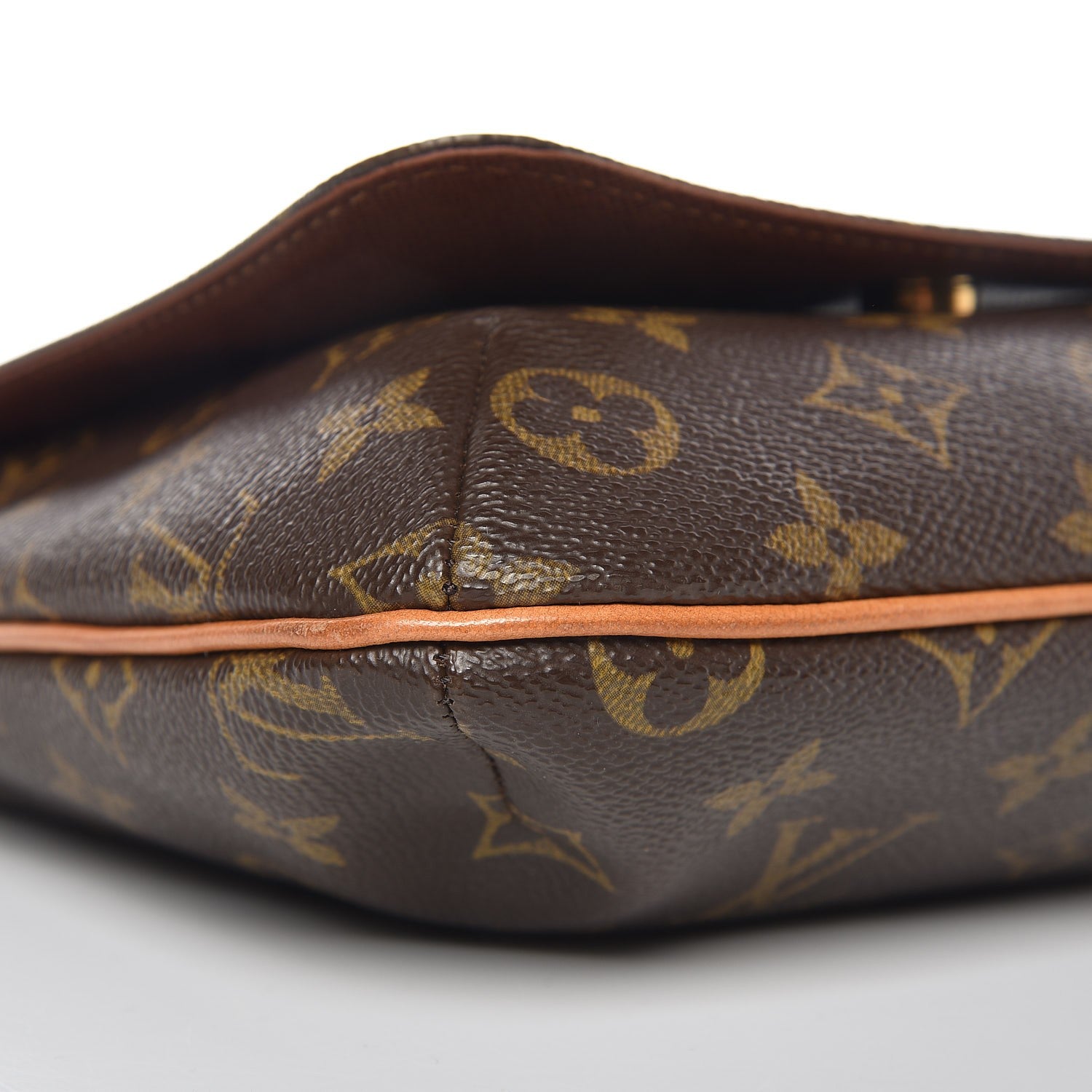 Louis Vuitton Monogram Musette Salsa 7 of 8