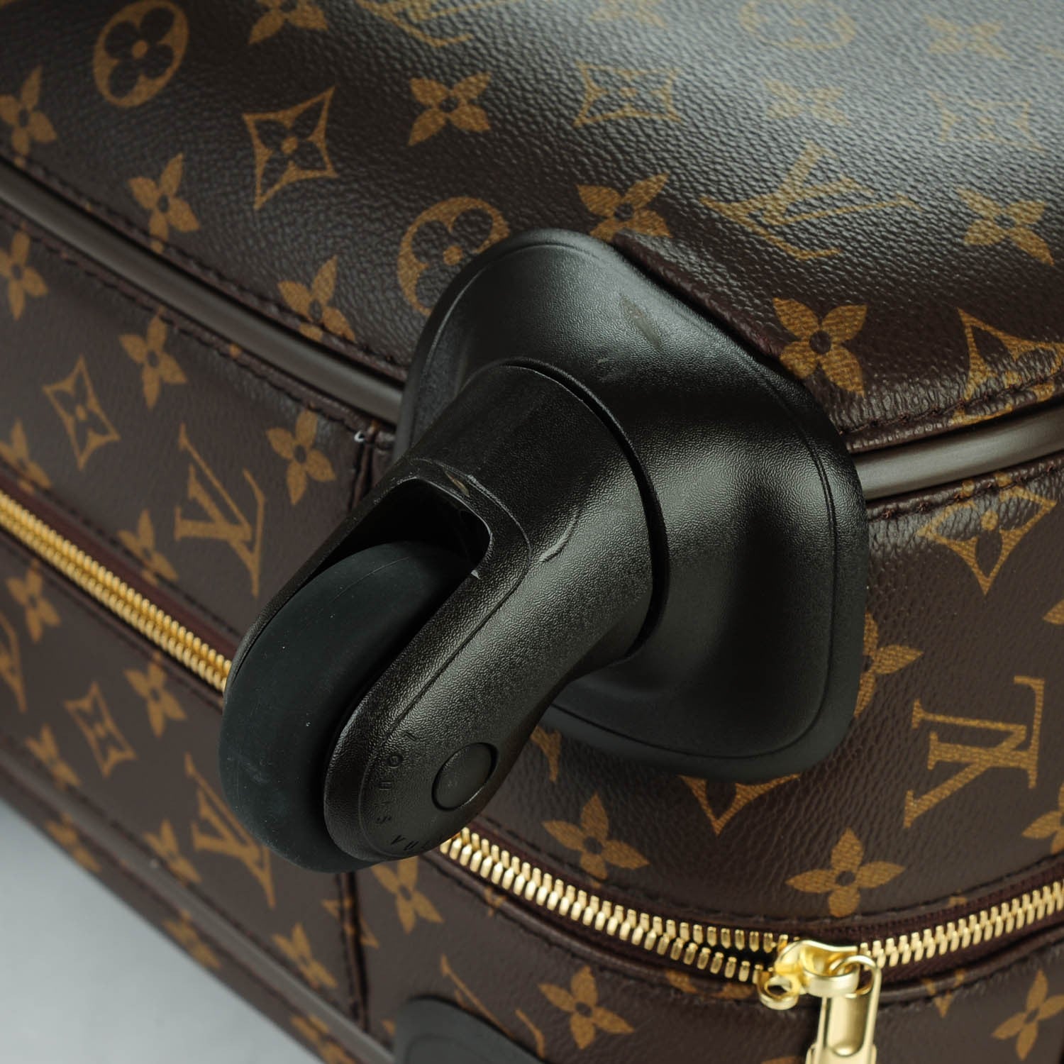 Louis Vuitton Monogram Zephyr 55 7 of 10