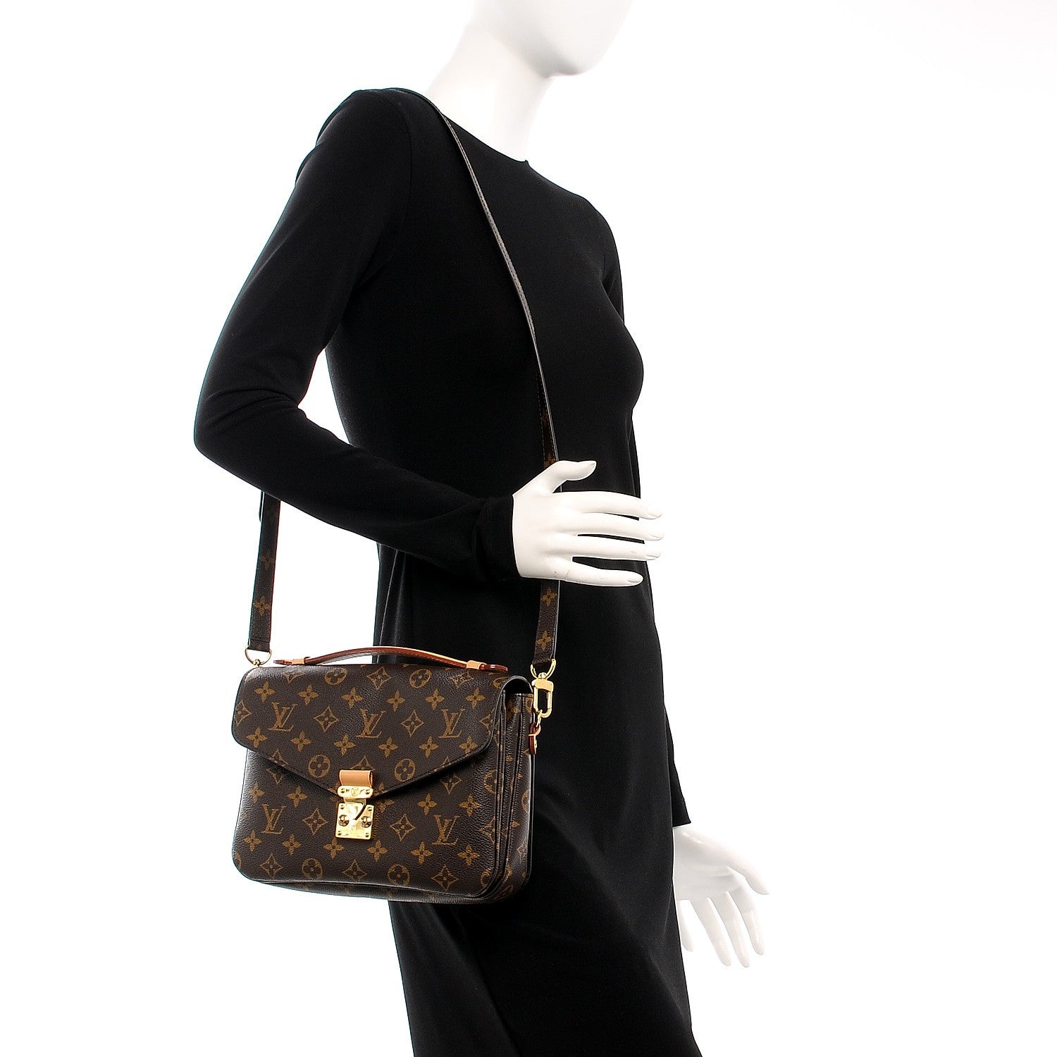 Louis Vuitton Monogram Pochette Metis 2 of 9