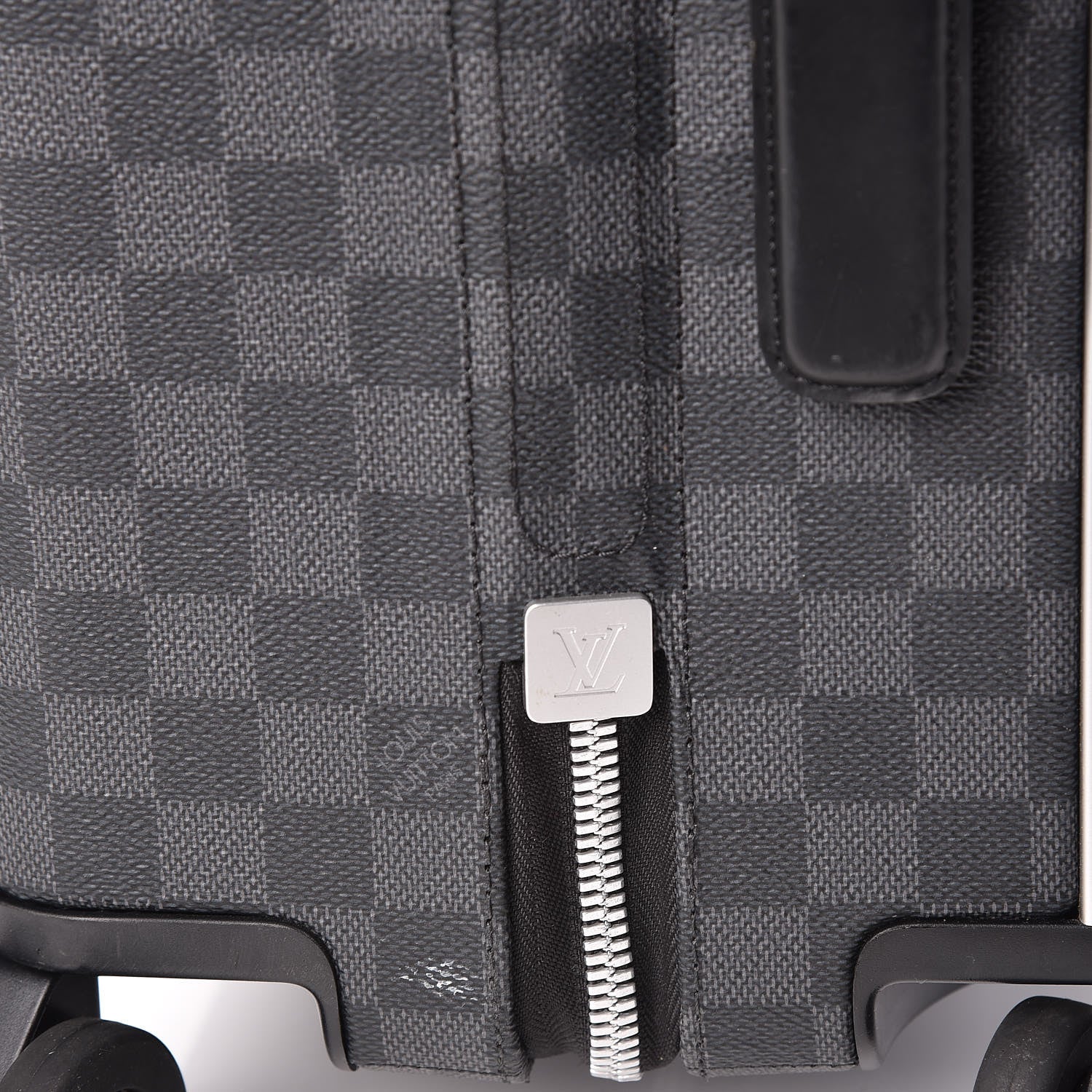 Louis Vuitton Damier Graphite Horizon 55 13 of 22