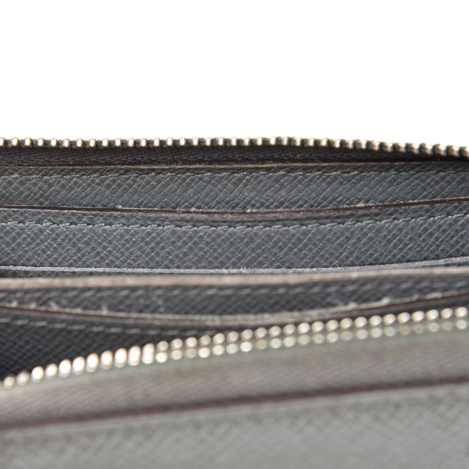 Louis Vuitton Taiga Zippy Coin Purse Vertical Glacier 10 of 20