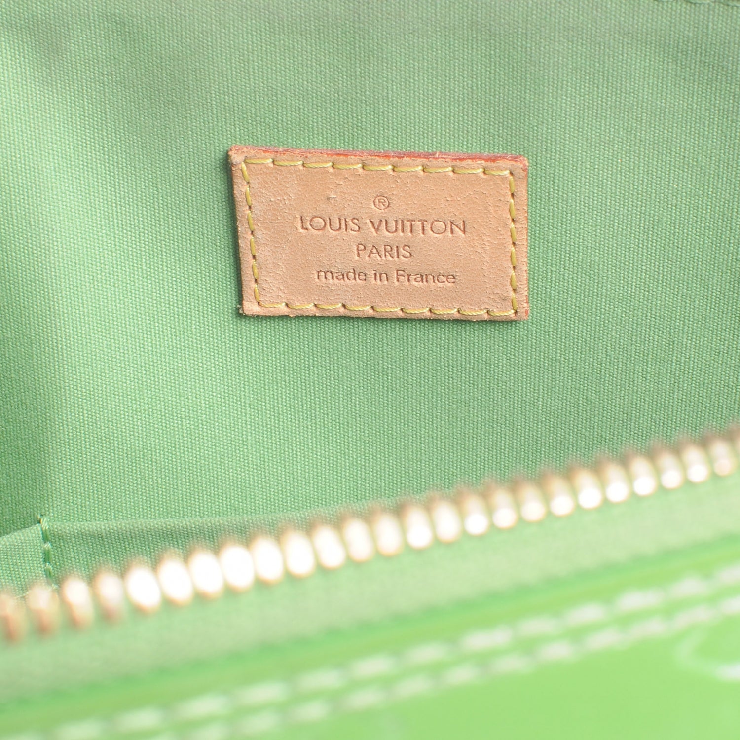 Louis Vuitton Vernis Alma GM Vert Tonic 6 of 9