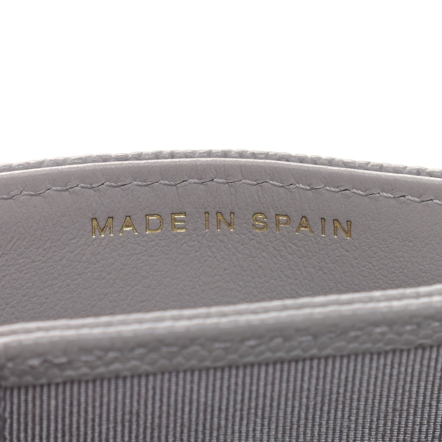 Caviar Quilted Flap Card Holder On Chain Grey