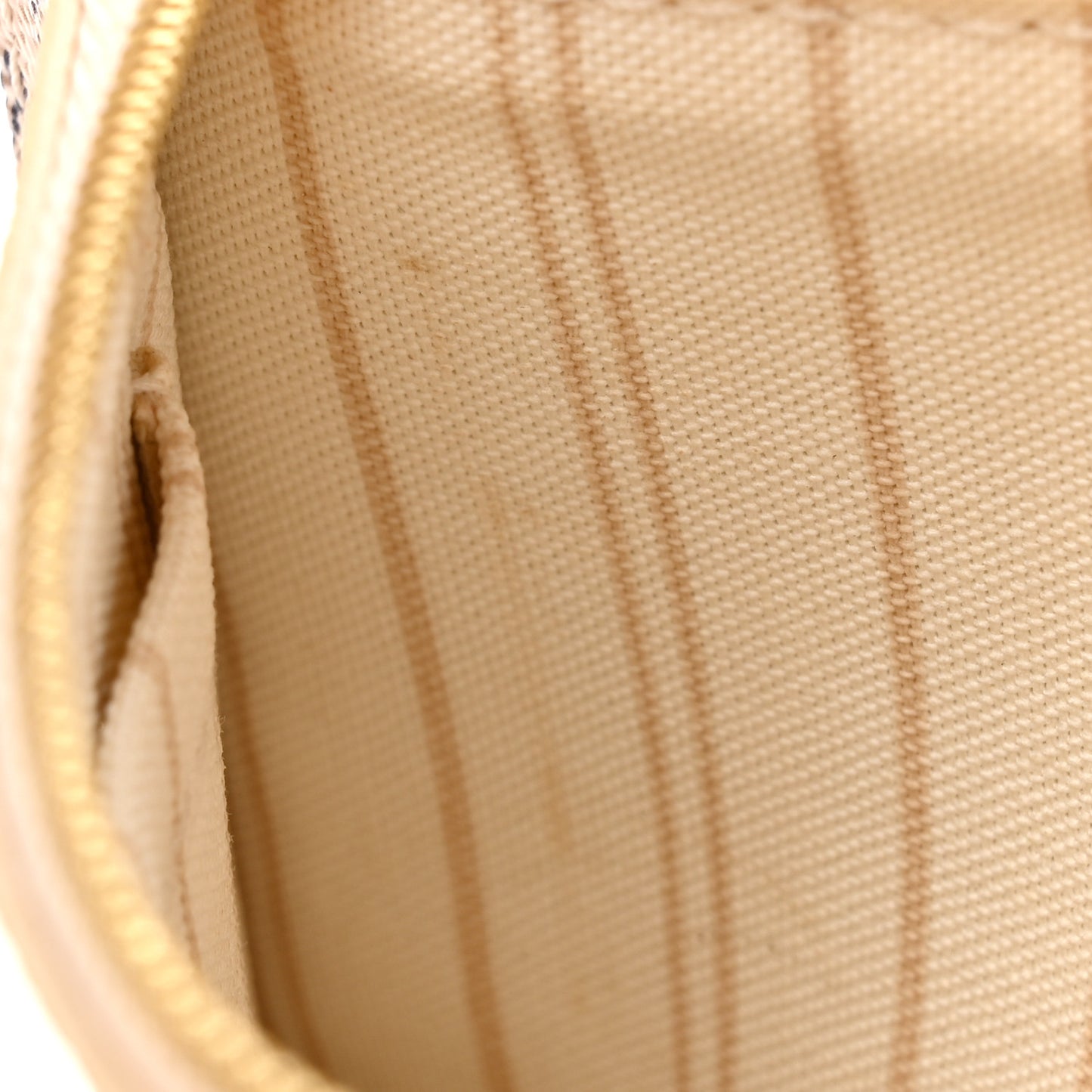 Damier Azur Neverfull PM Pochette