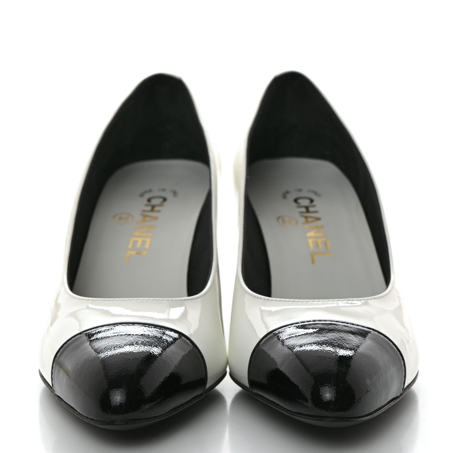 Patent Calfskin Pumps 36.5 White Black