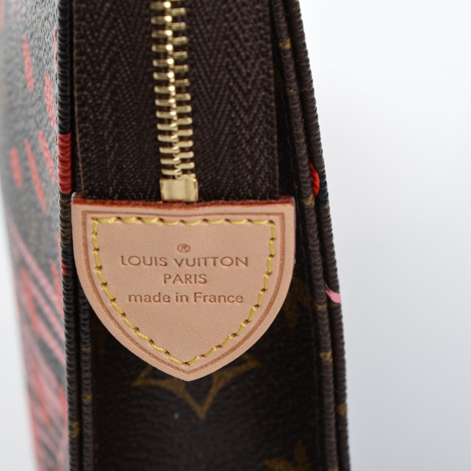 Louis Vuitton Monogram Jungle Dots Toiletry Pouch 26 Sugar Pink Poppy 6 of 7