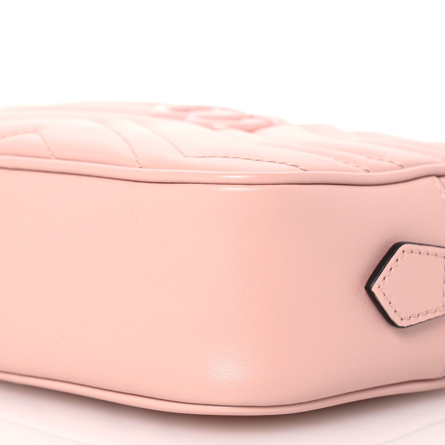 Calfskin Matelasse Monochrome Mini GG Marmont Chain Shoulder Bag Perfect Pink