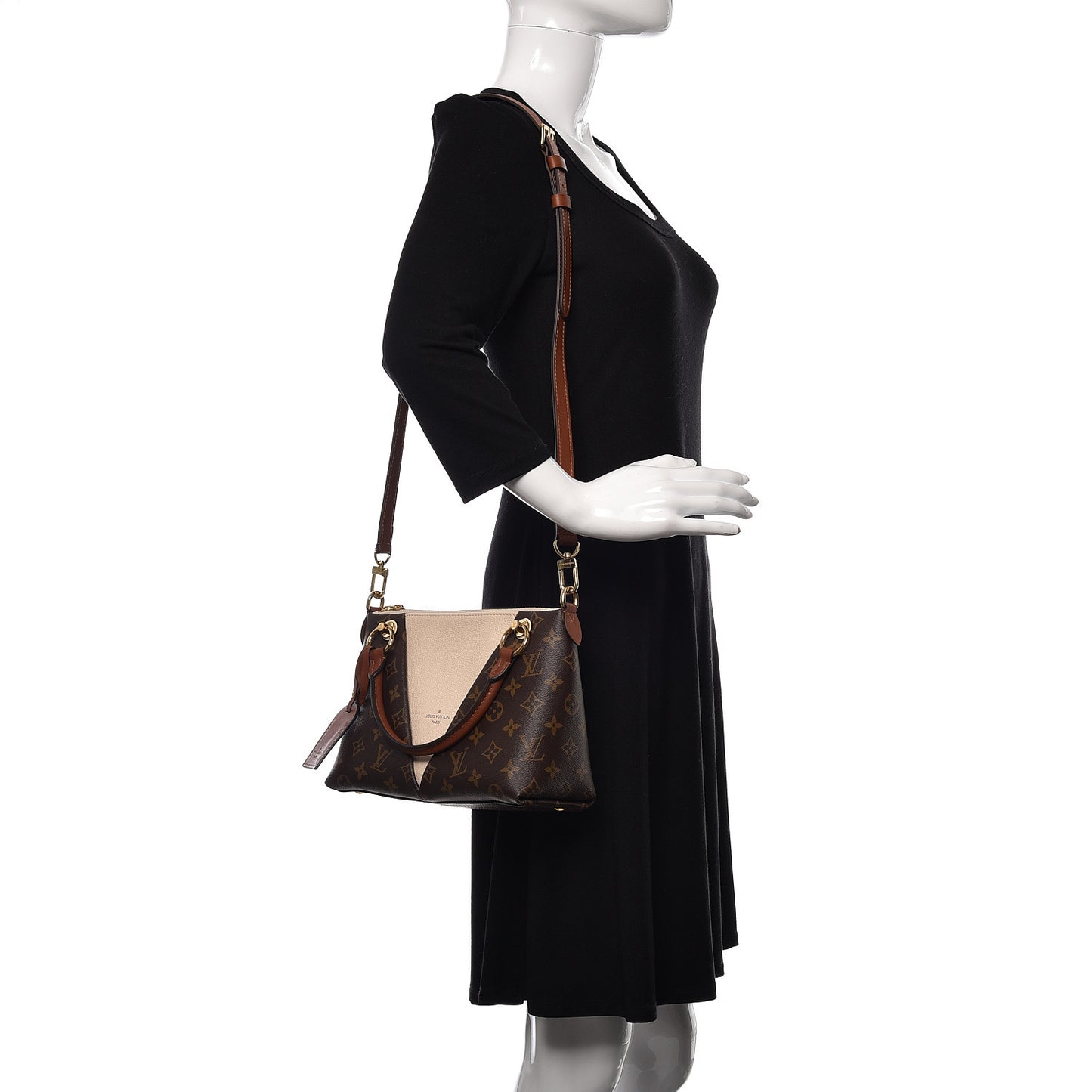 Monogram V Tote BB Creme