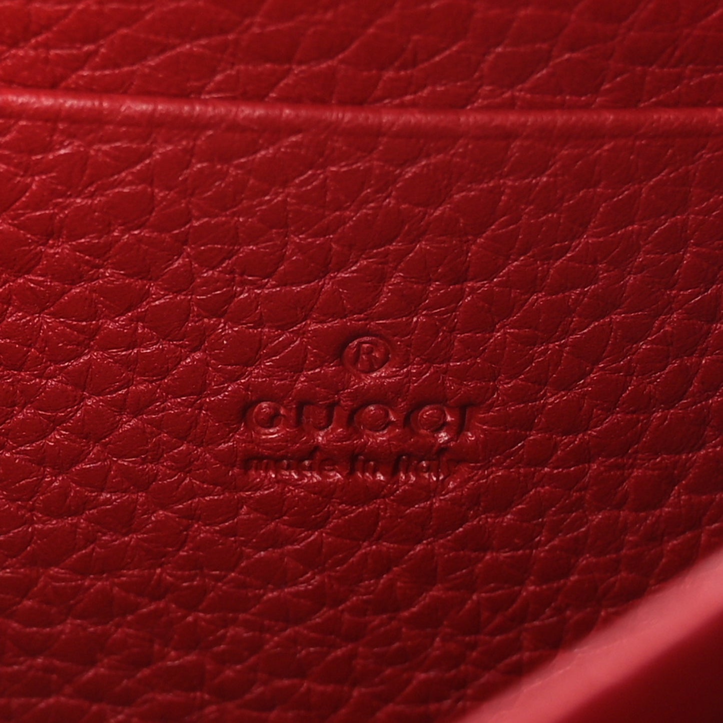 Calfskin GG Marmont Chain Wallet Vulcanic Red