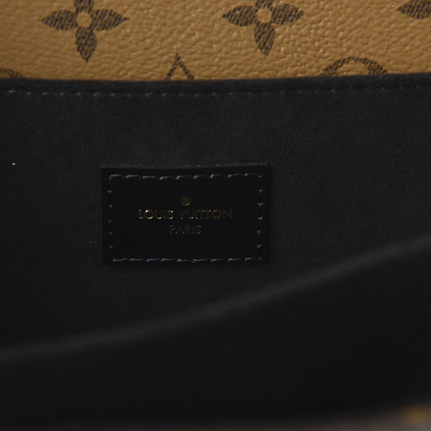 Reverse Monogram Pochette Metis