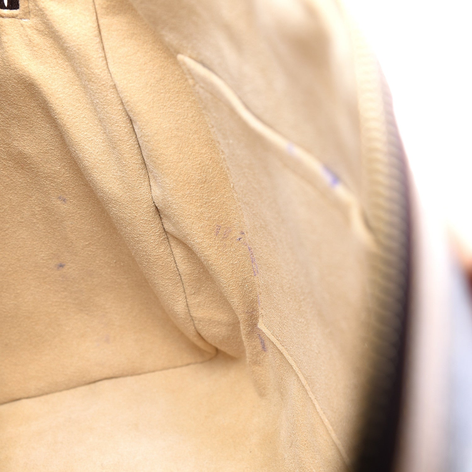 Louis Vuitton Monogram Retiro PM 7 of 17