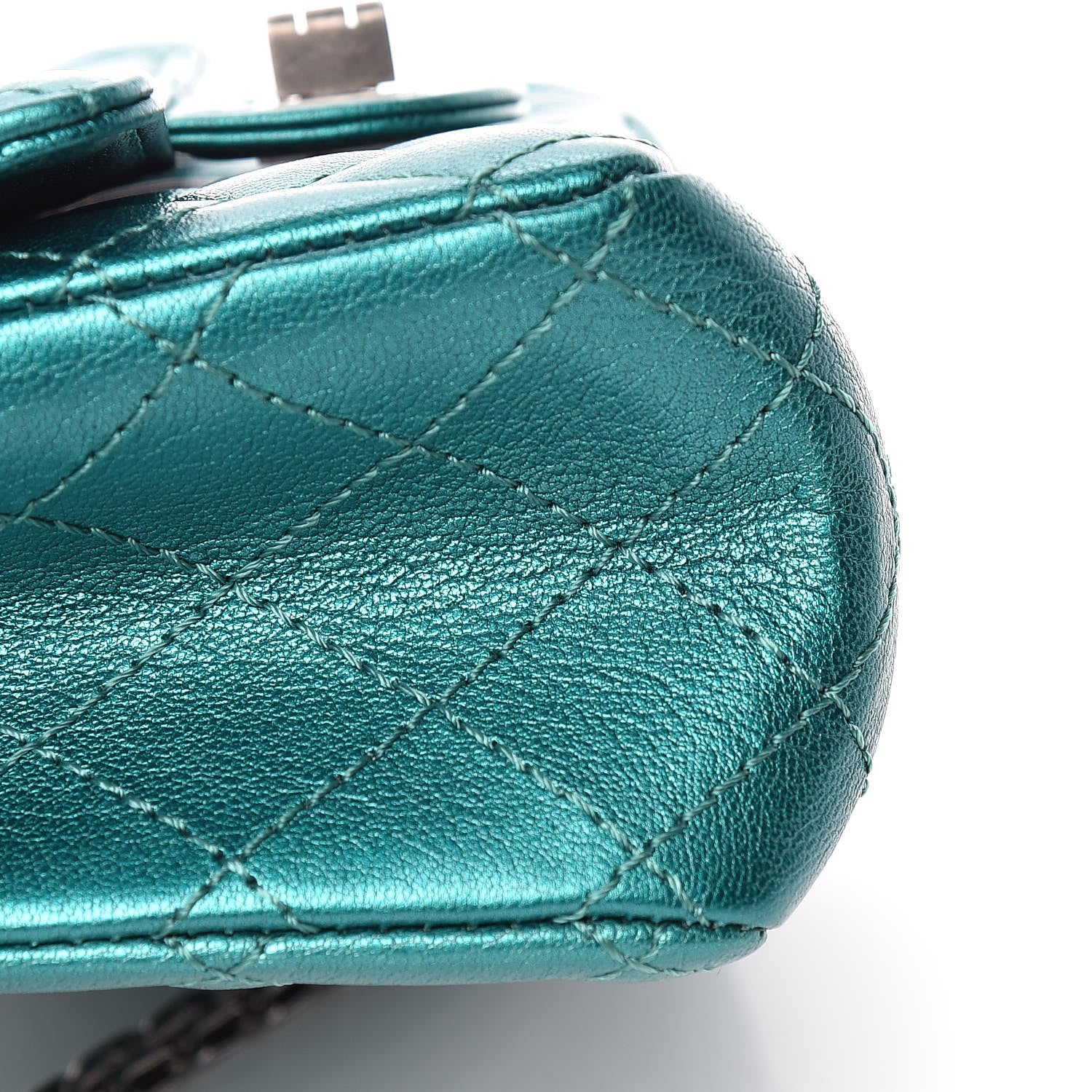 Chanel Metallic Sheepskin Quilted 2.55 Reissue Mini Flap Green 10 of 11