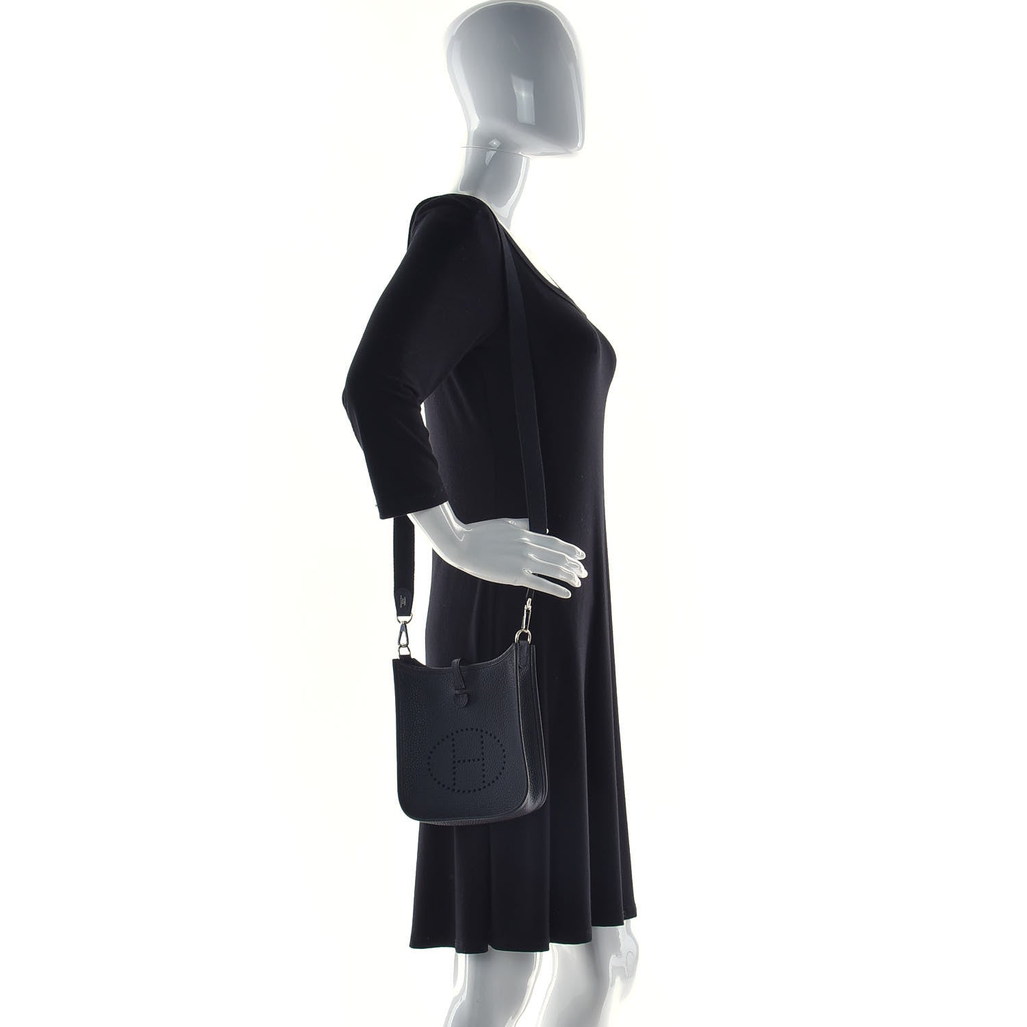 Hermes Taurillon Clemence Evelyne TPM Black 2 of 12