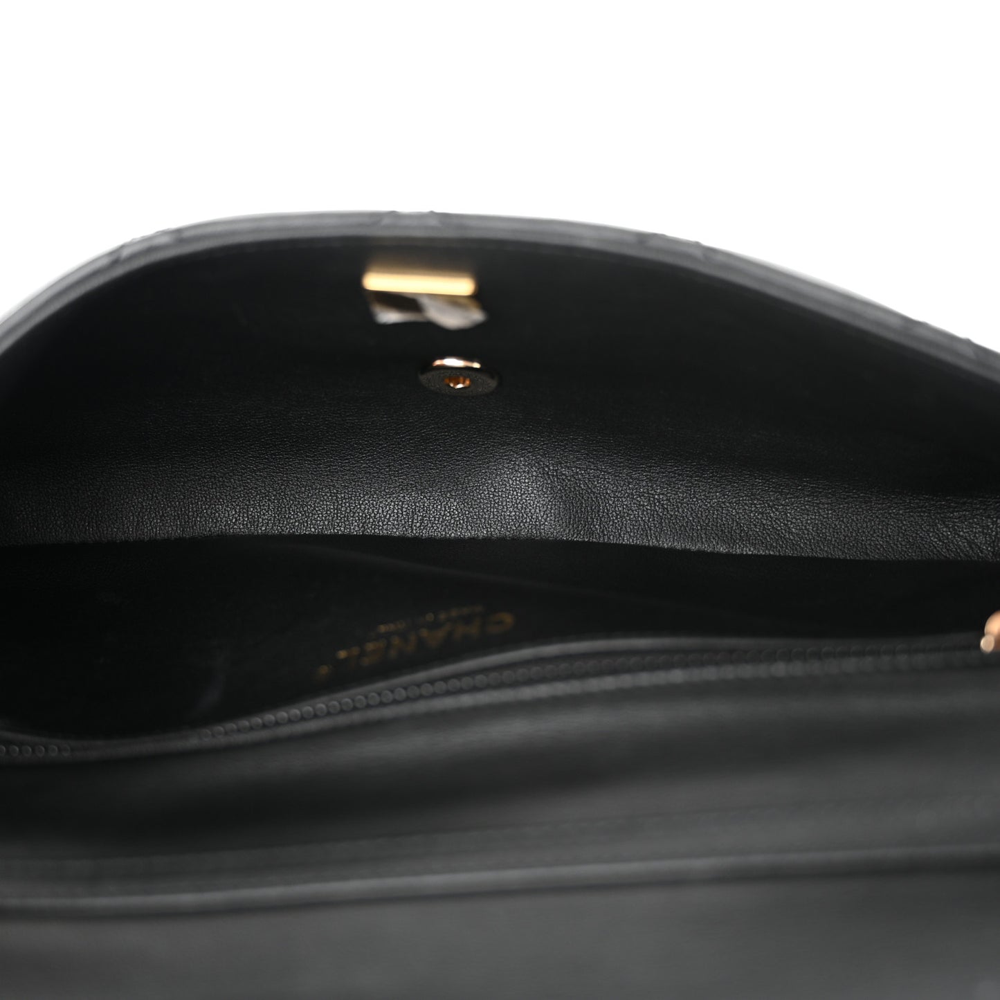 Lambskin Quilted Pearl CC Flap Clutch Black