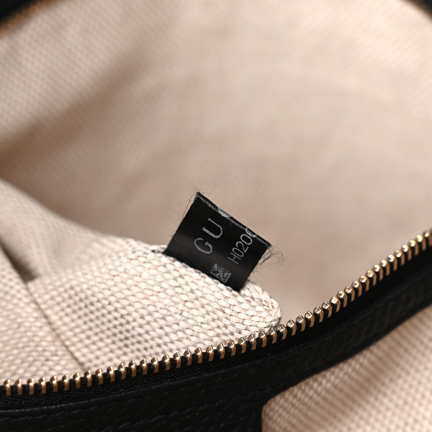 Gucci Pebbled Calfskin Medium Soho Chain Shoulder Bag Black 8 of 12