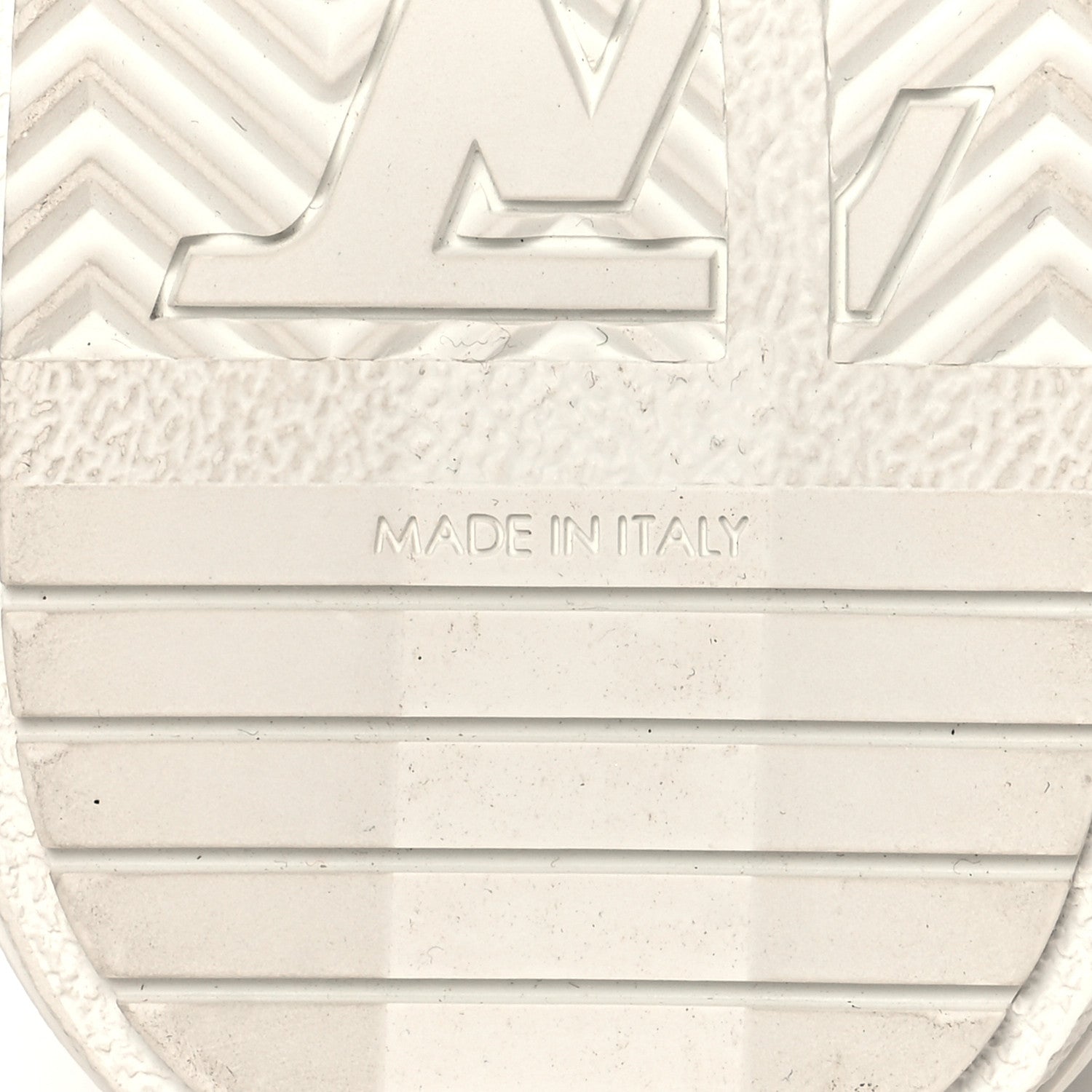 Louis Vuitton Calfskin Womens Charlie Sneaker 38 White Green 8 of 9